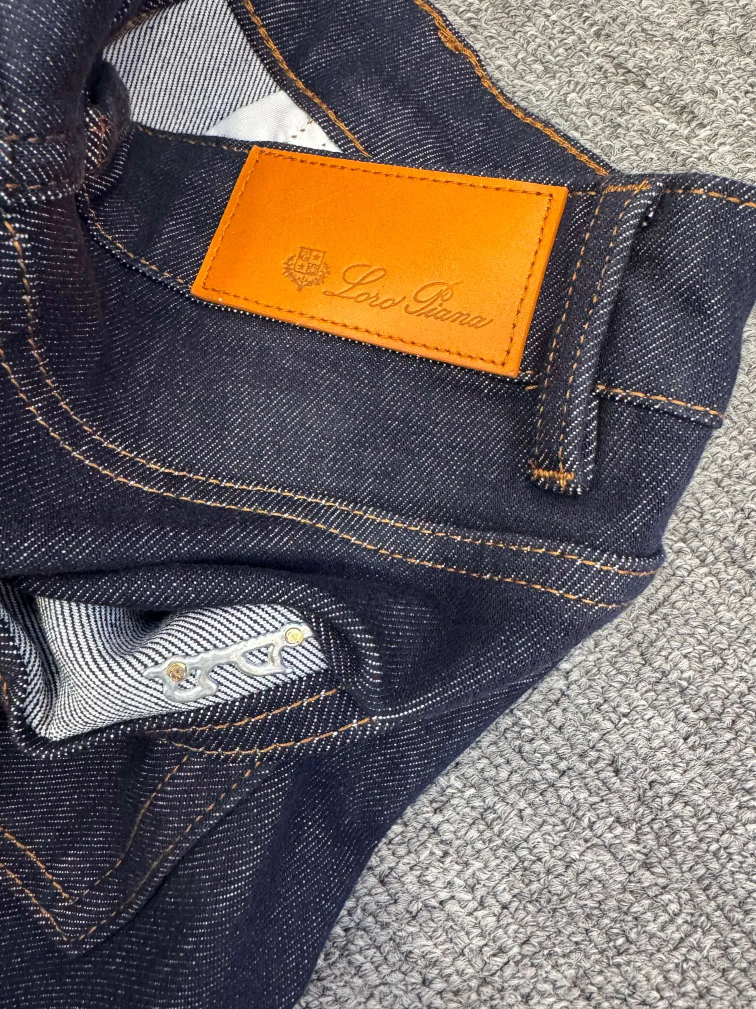 Джинсы Женские Loro Piana 18031962
