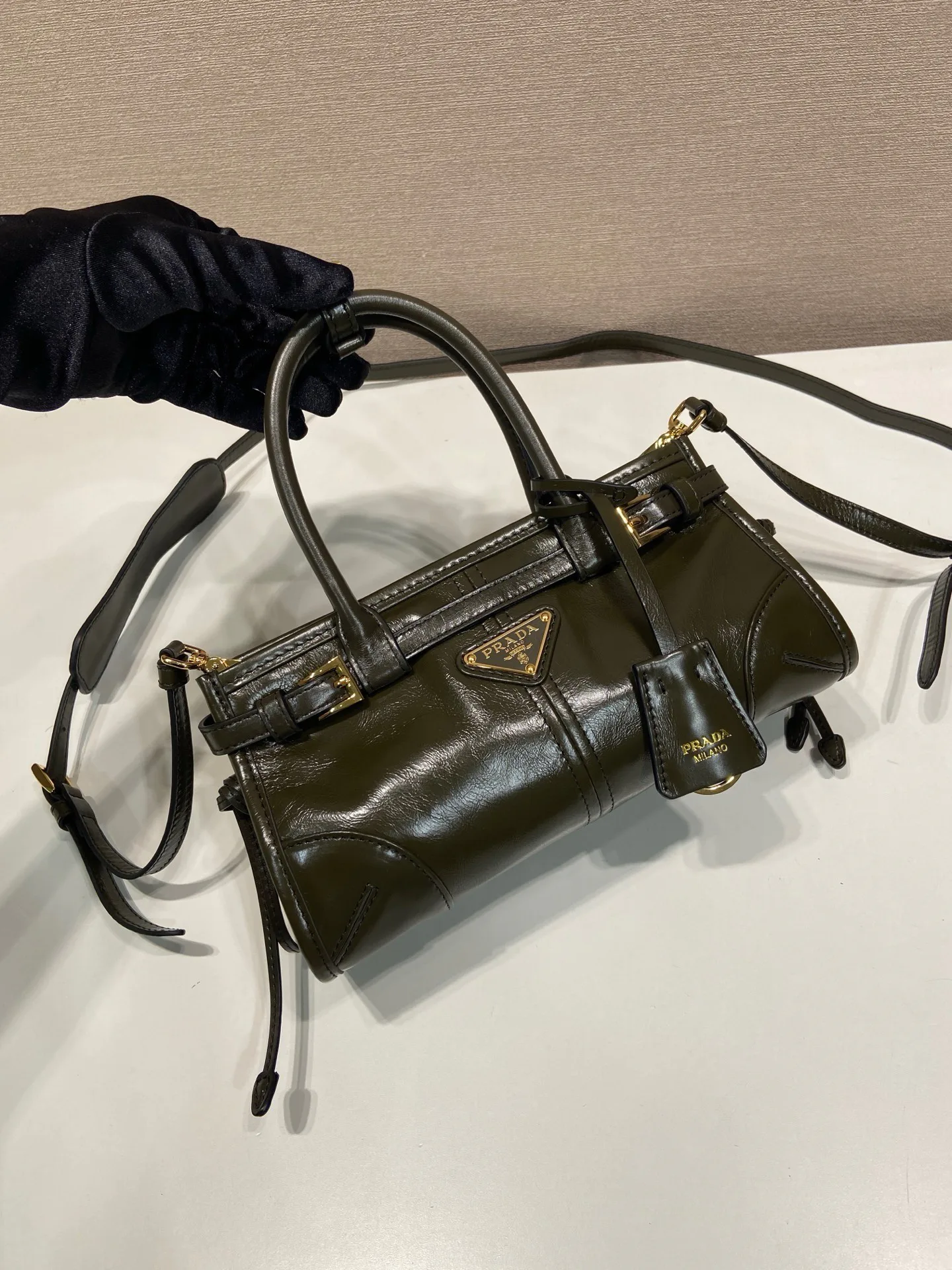 Классические Сумки Женские Prada 18184672