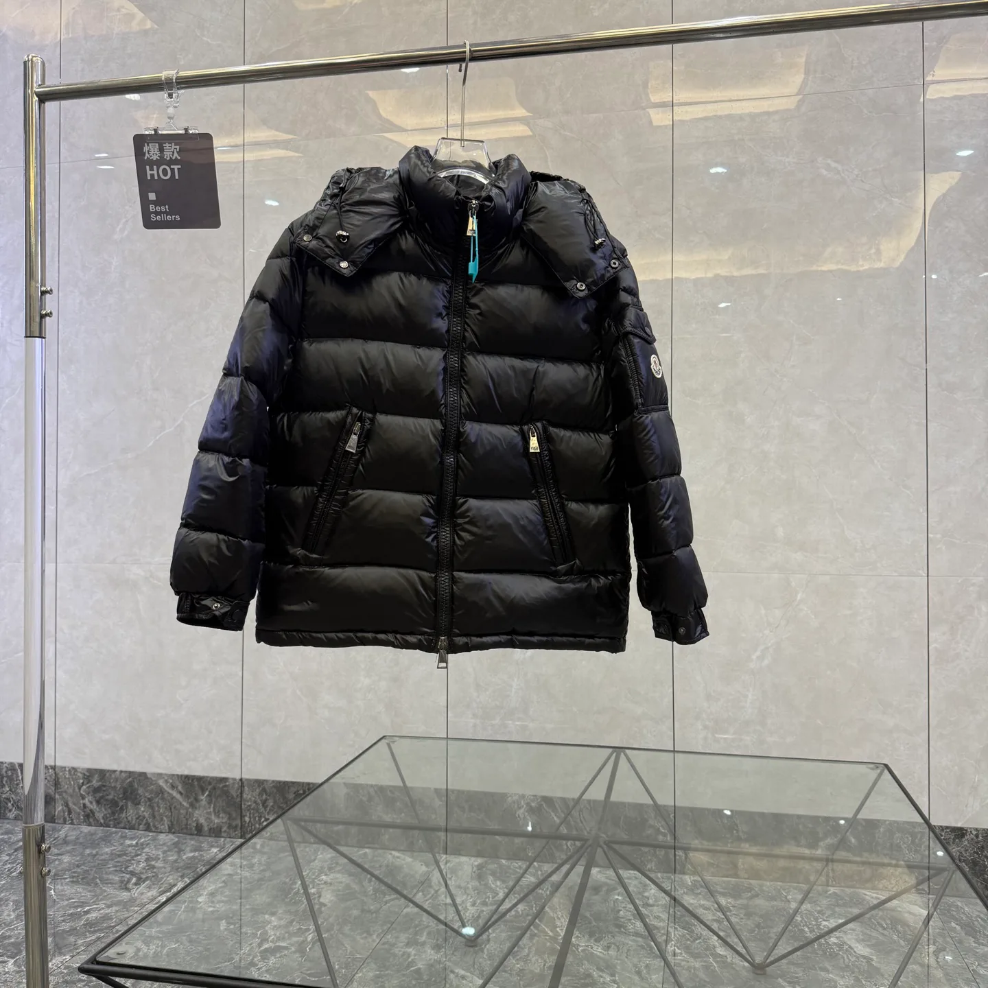 Куртки И Пуховики Женские Moncler 17949606