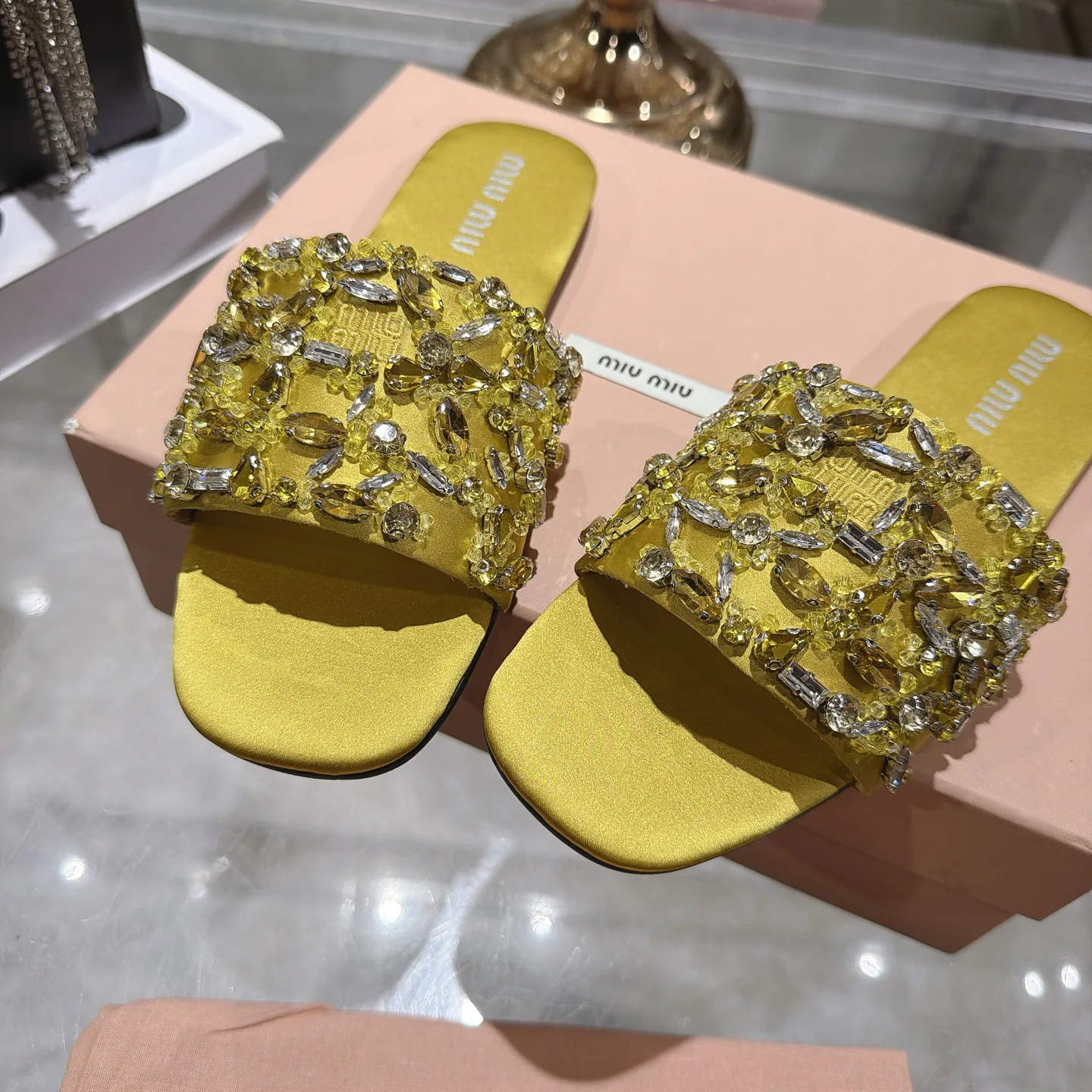 Босоножки Женские Miu Miu 18025809