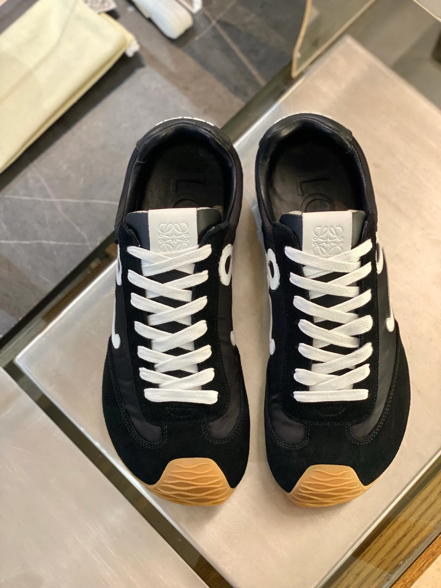 Кроссовки Женские Loewe 69970