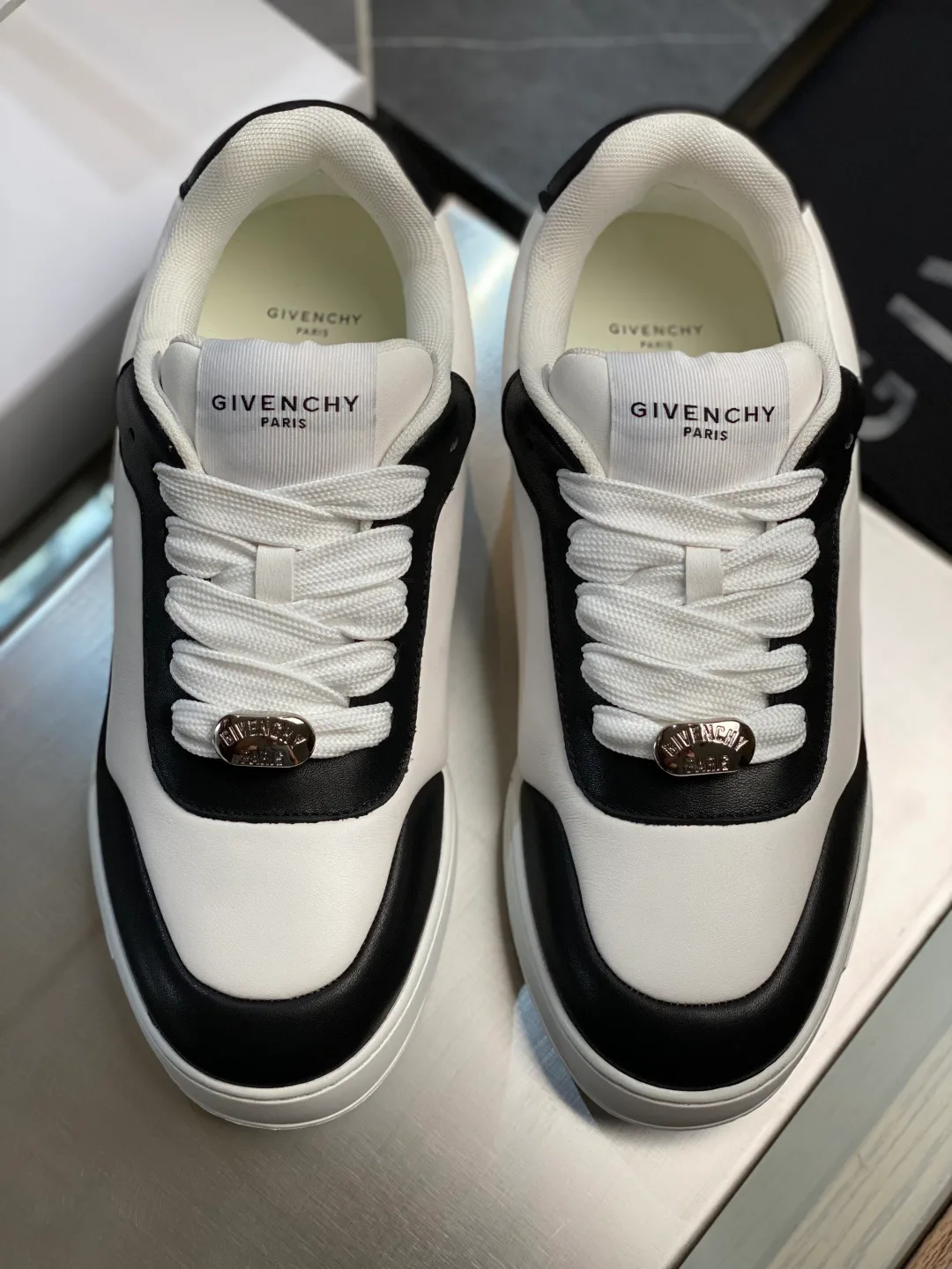 Кроссовки Мужские Givenchy 20146282