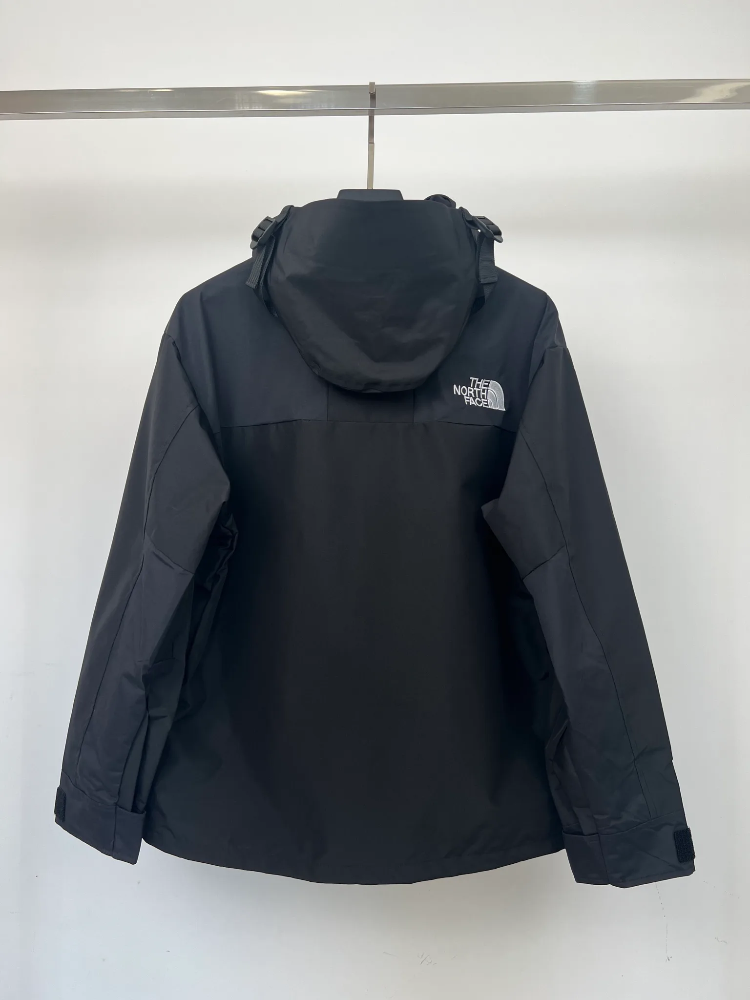 Куртки И Пуховики Женские The North Face 18416102
