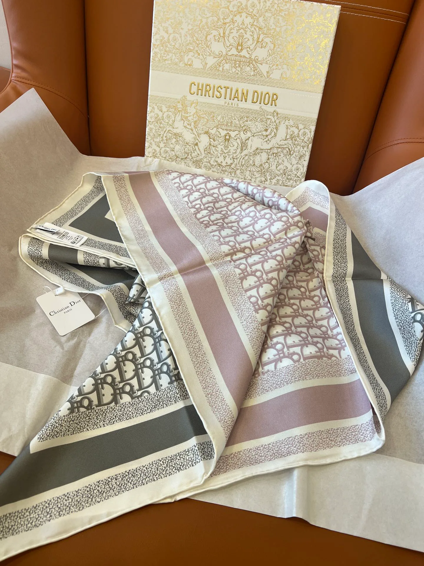 Платки Christian Dior 11852831