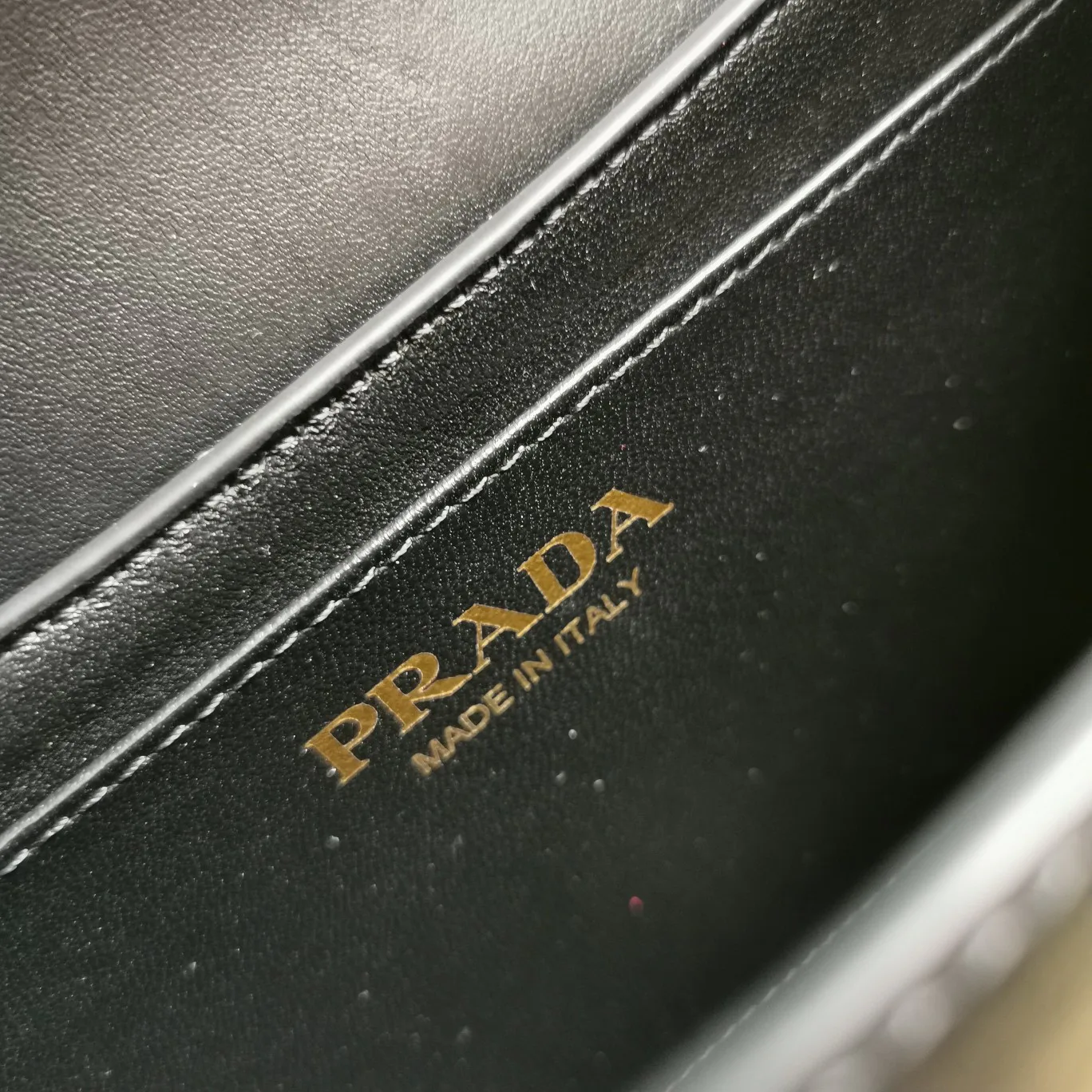 Сумки На Ремне Женские Prada 617103