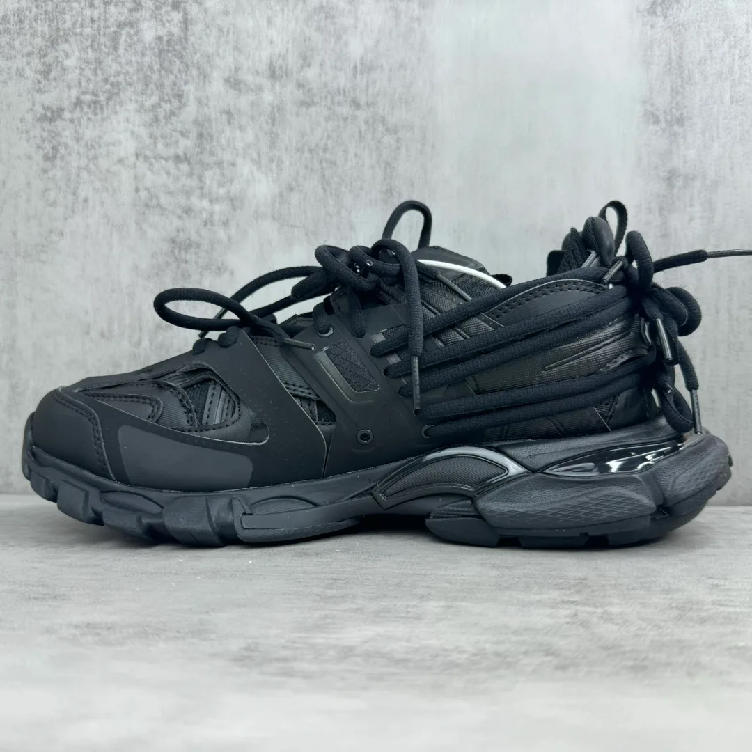 Кроссовки Женские Balenciaga 11705466