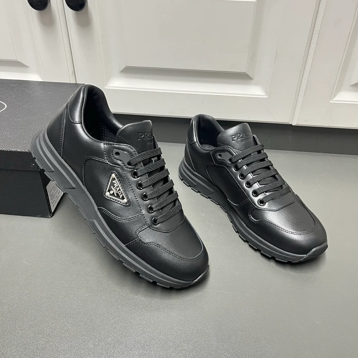 Кроссовки Мужские Prada 11456652