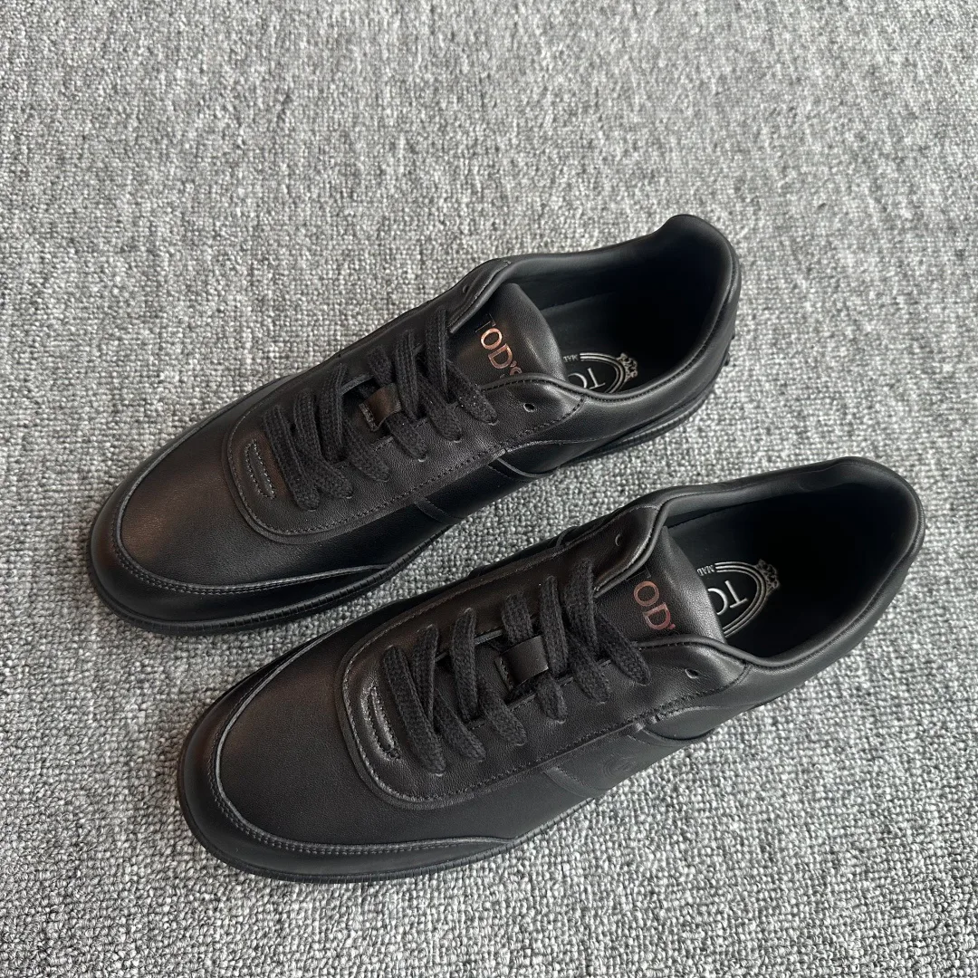 Кроссовки Мужские Tod's 18075871