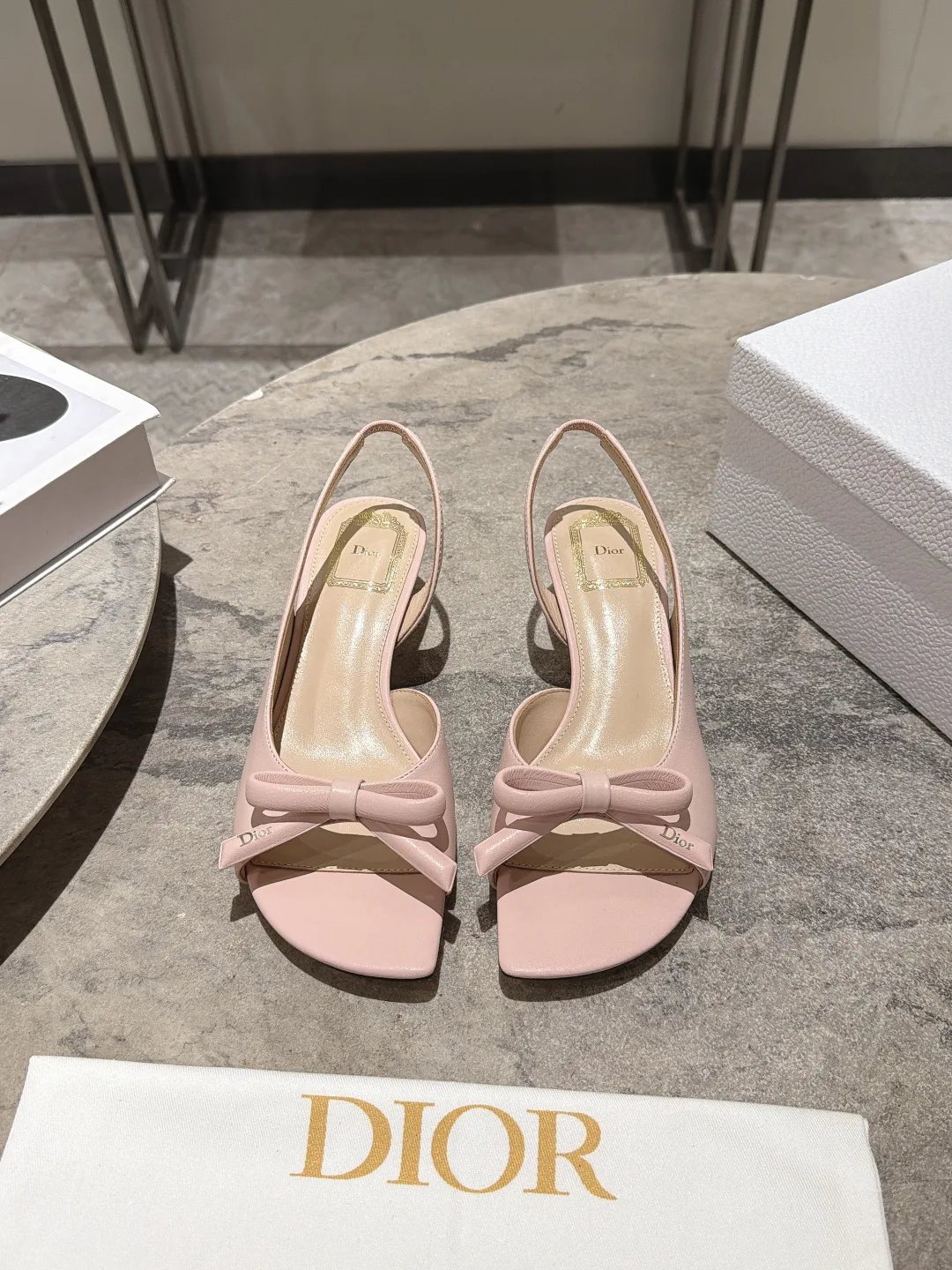 Босоножки Женские Christian Dior 17604618