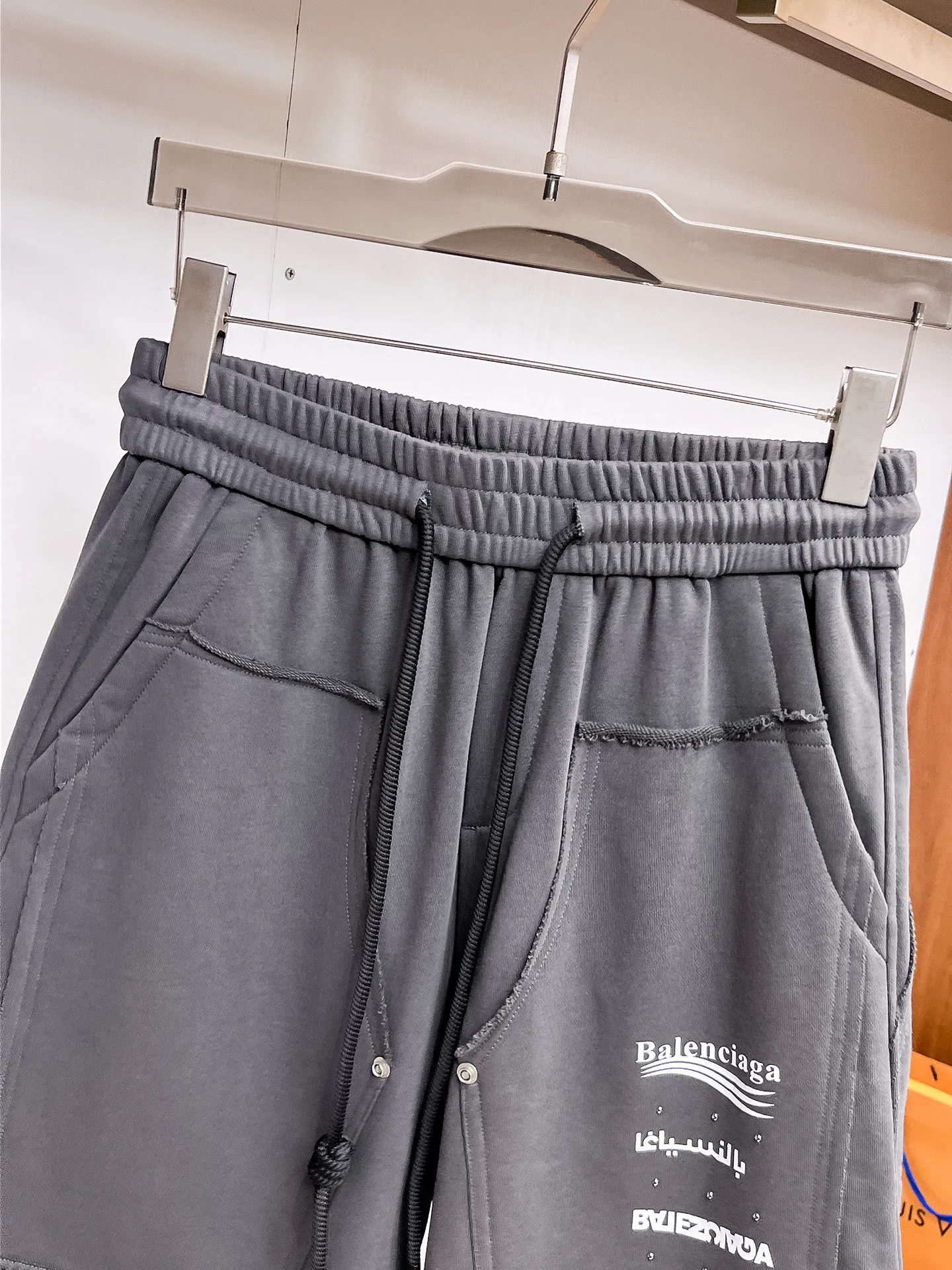 Шорты Мужские Balenciaga 13417590