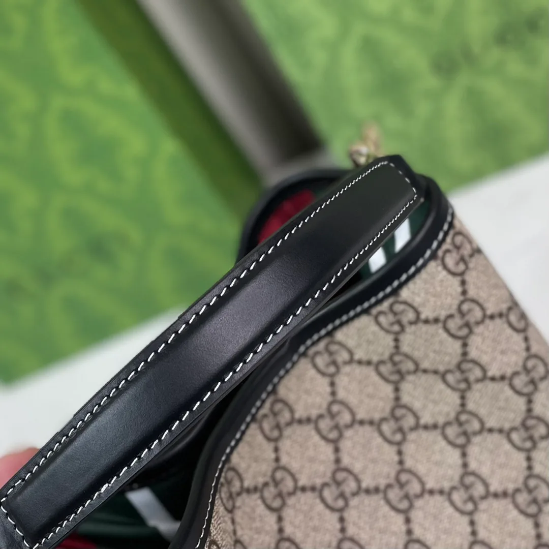Классические Сумки Женские Gucci 11562672