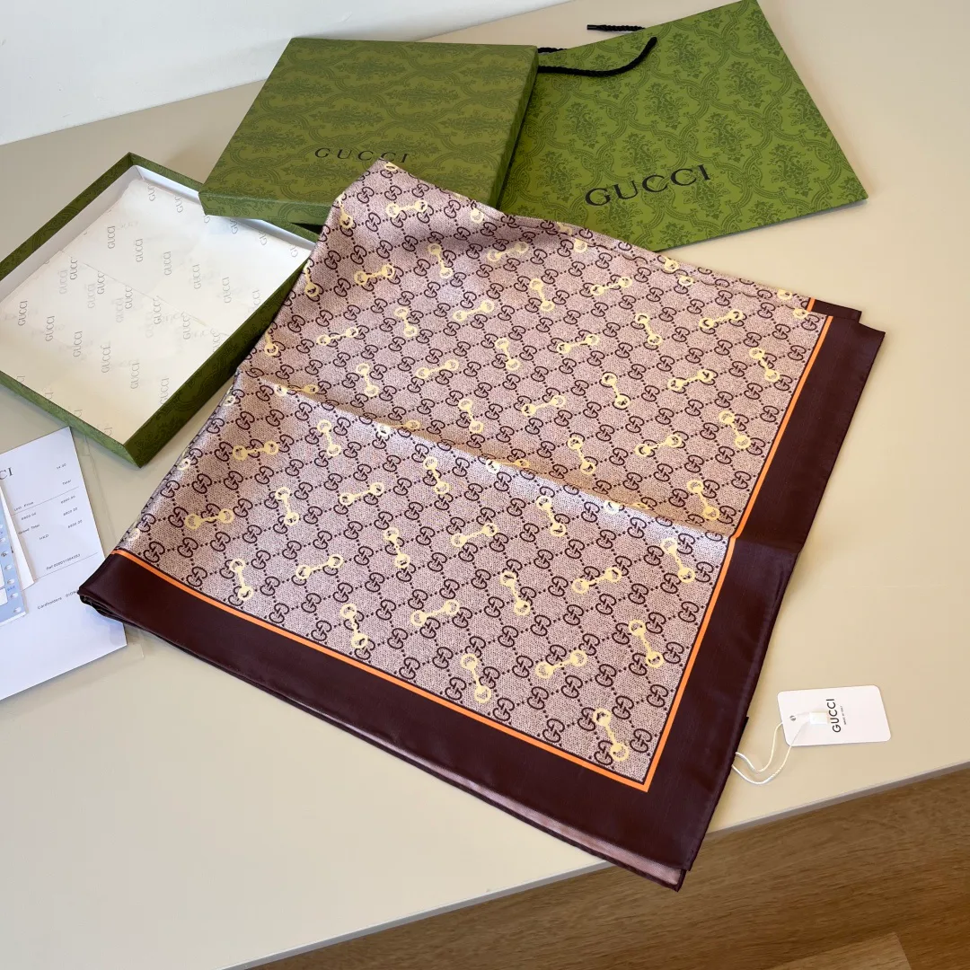 Платки Gucci 1603516