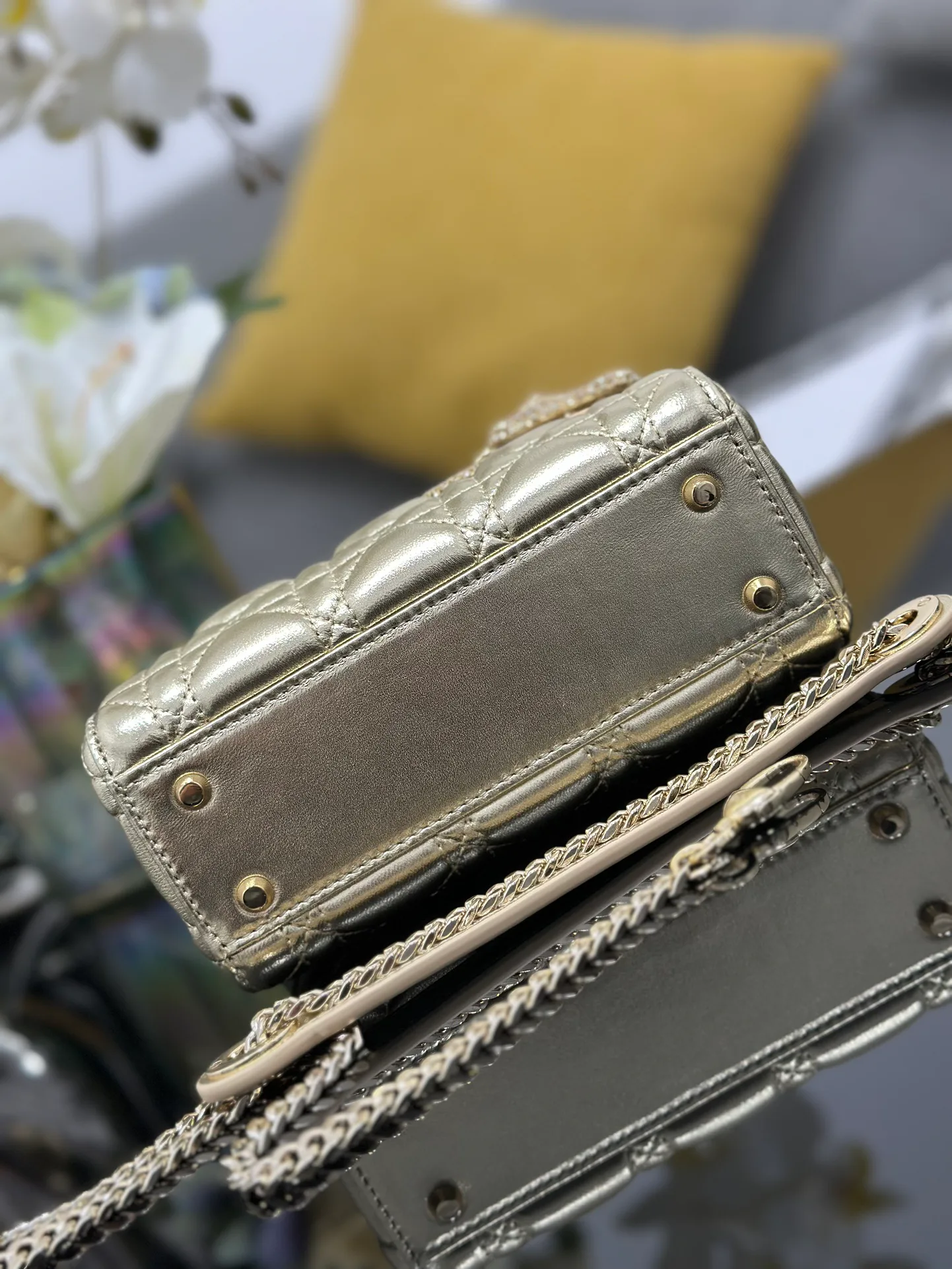 Классические Сумки Женские Christian Dior 11412556