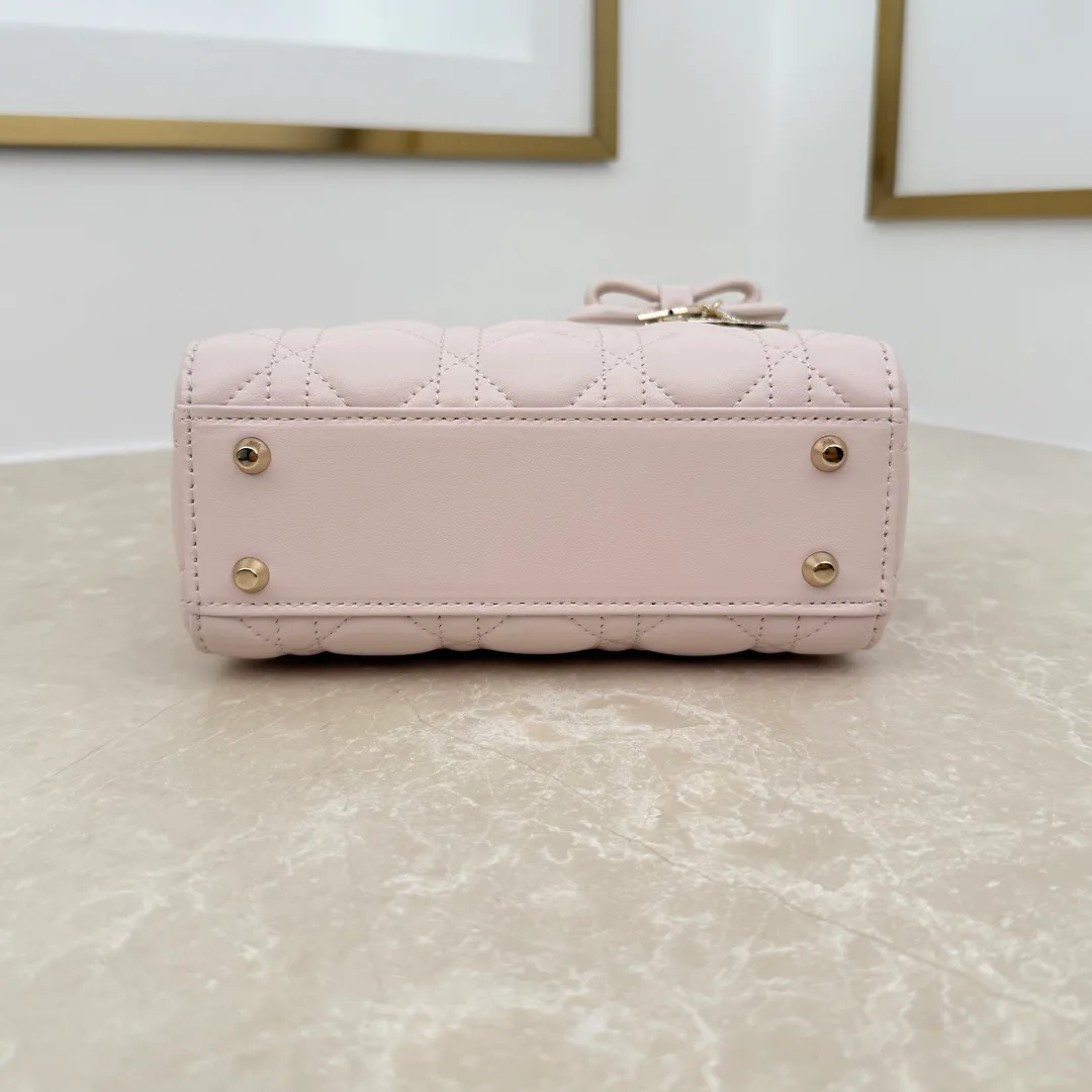 Классические Сумки Женские Christian Dior 18116217