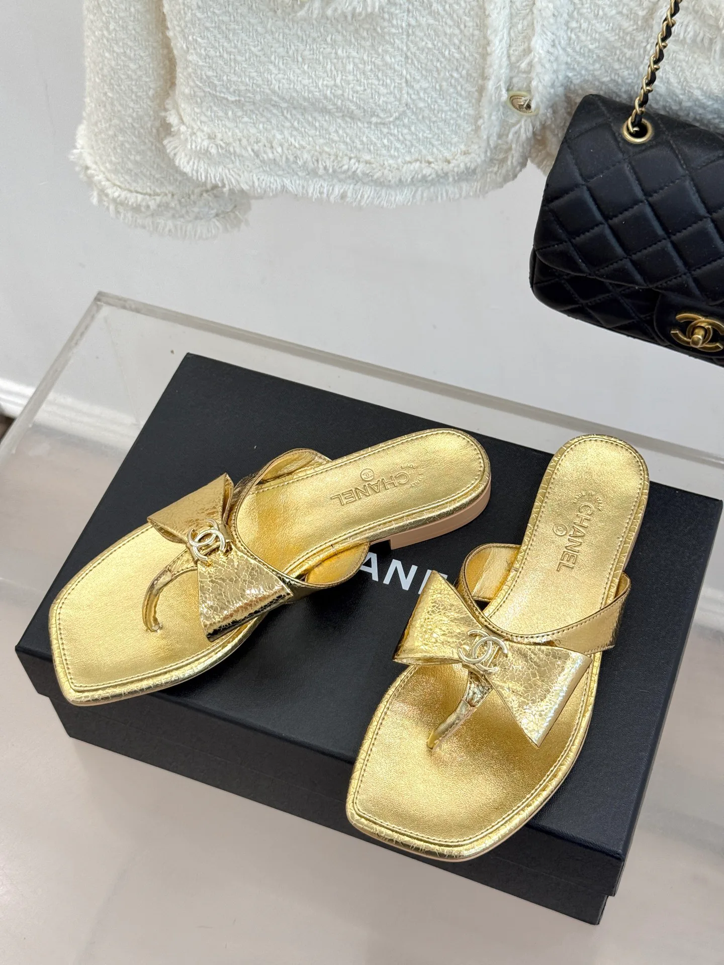 Шлепанцы Женские Chanel 16965748