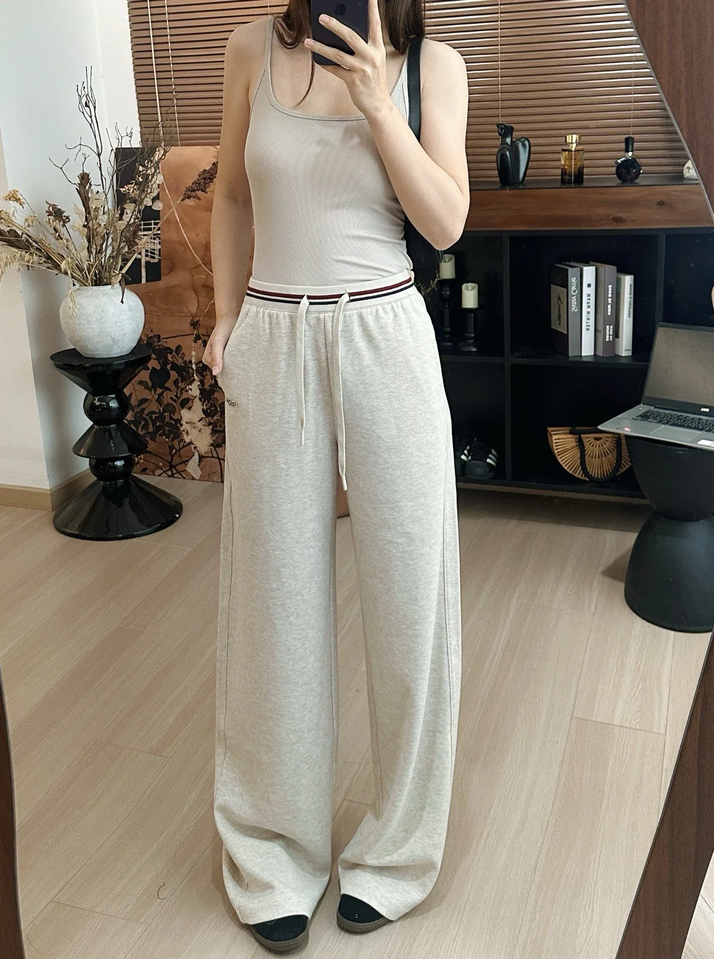 Брюки Женские Prada 18473772