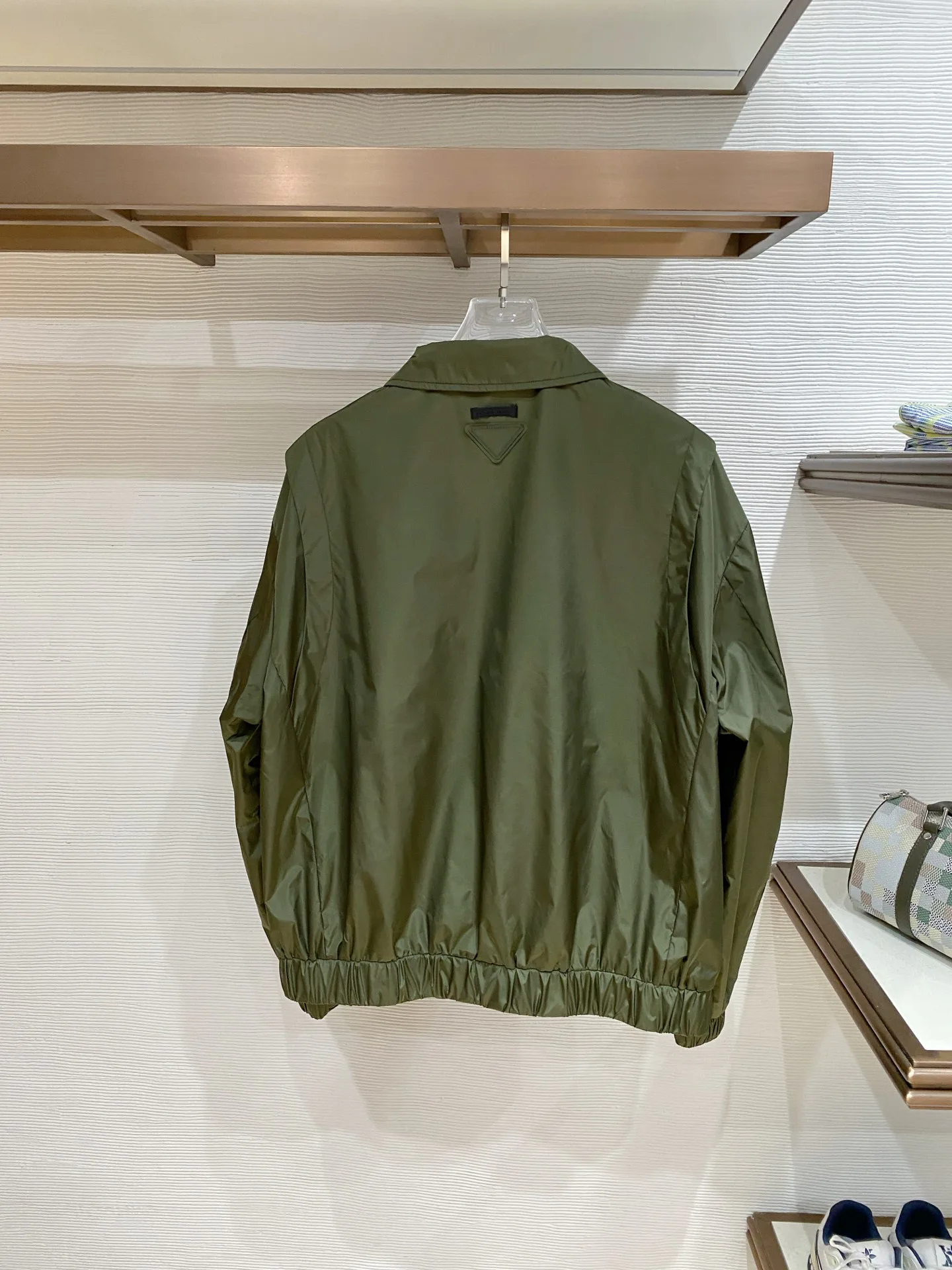 Куртки И Пуховики Мужские Prada 10271820