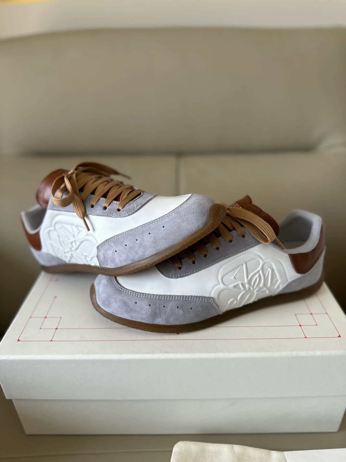 Кроссовки Женские Alexander Mcqueen 18616775