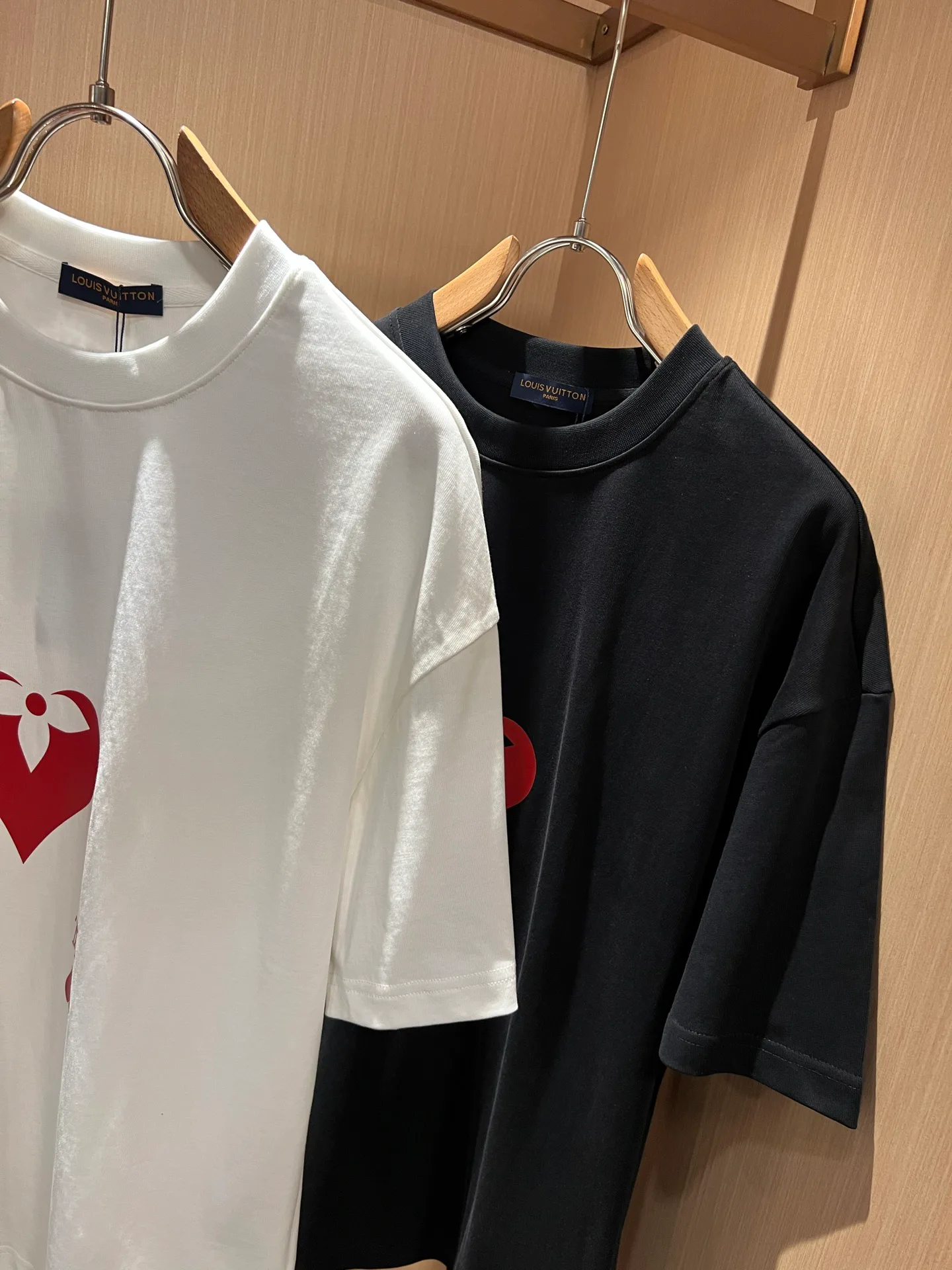 Футболки Женские Louis Vuitton 11952815