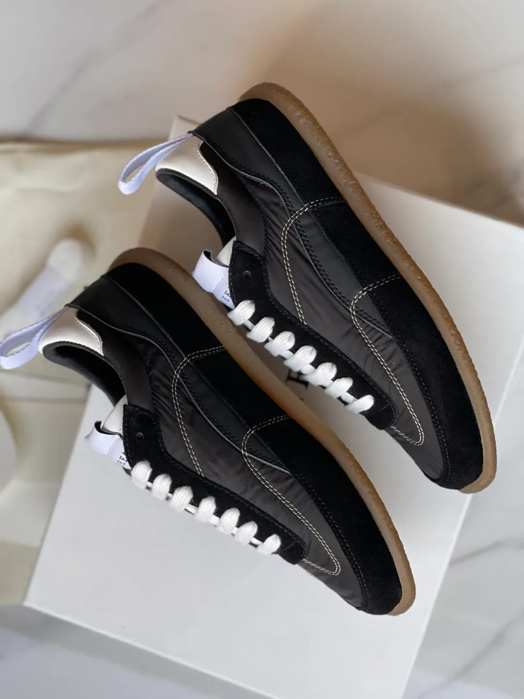 Кроссовки Женские Alexander Mcqueen 1745832