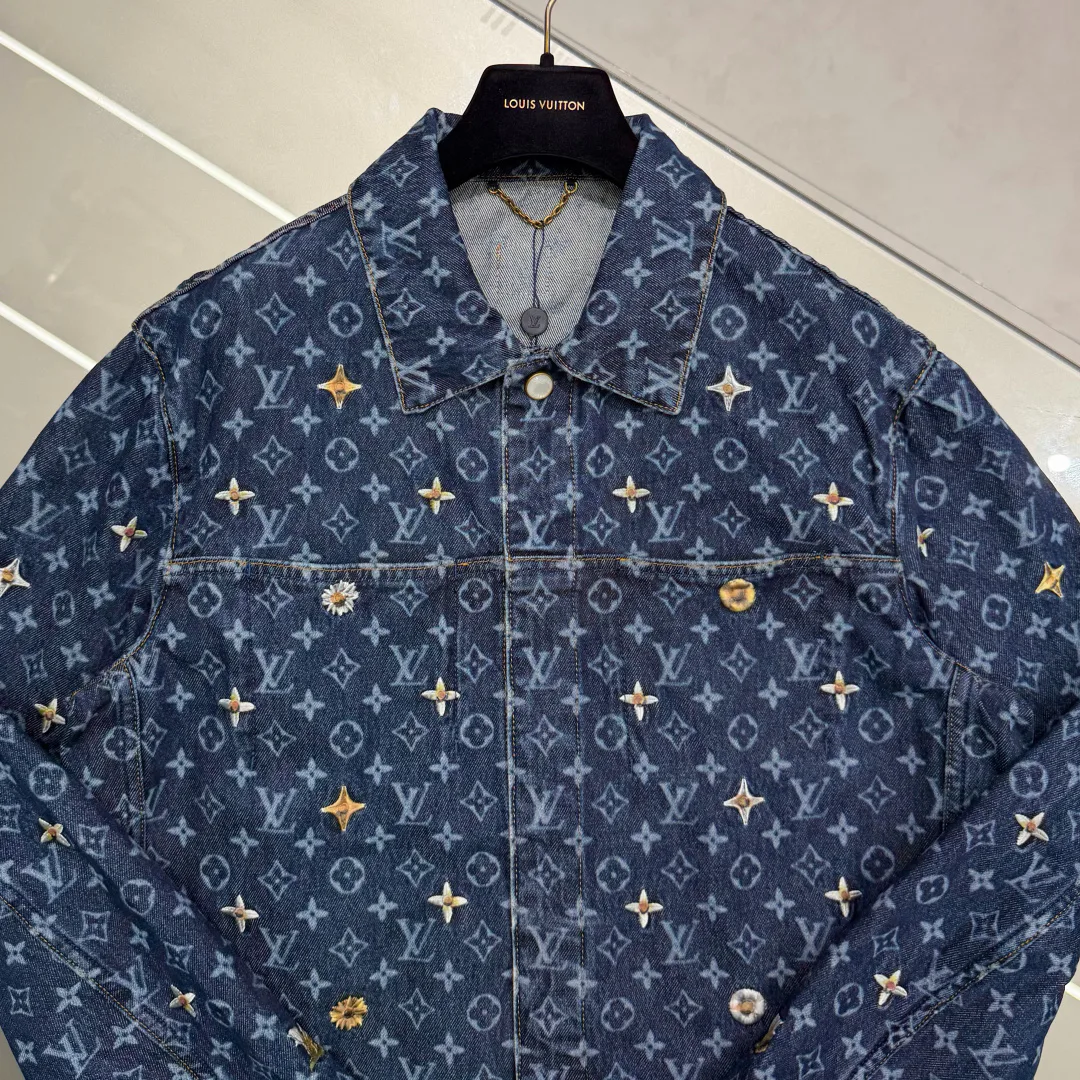 Куртки И Пуховики Мужские Louis Vuitton 17269140