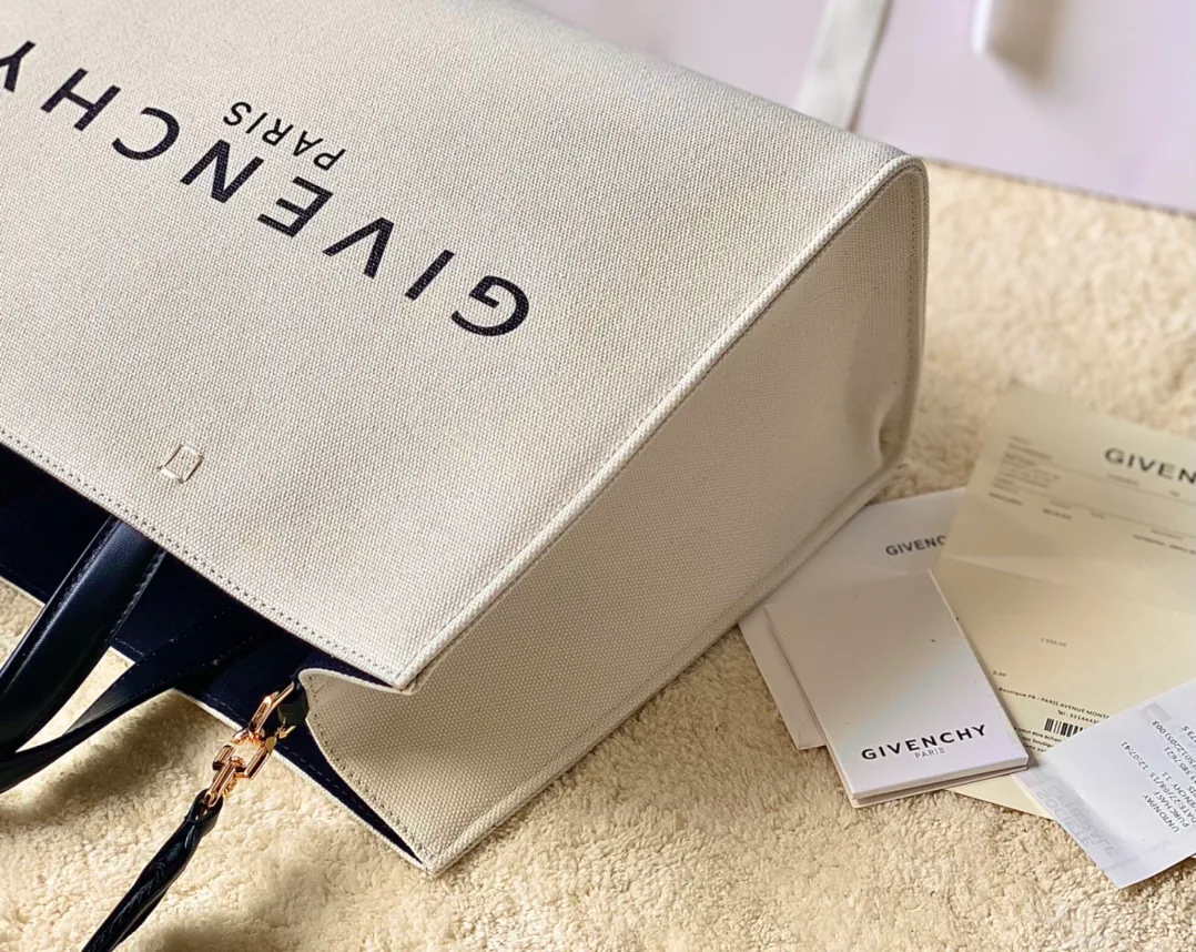 Классические Сумки Женские Givenchy 445205