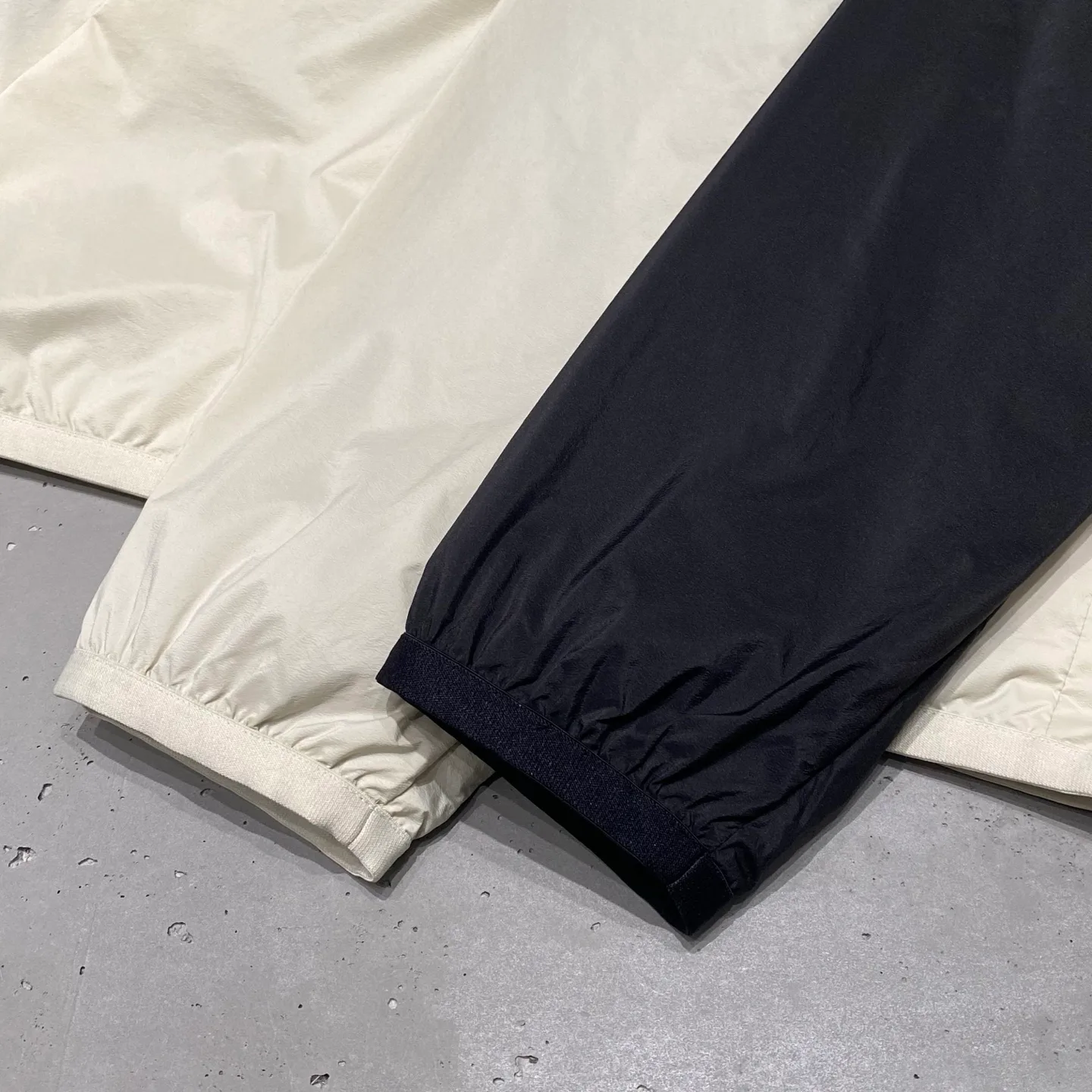 Куртки И Пуховики Мужские Moncler 17333662