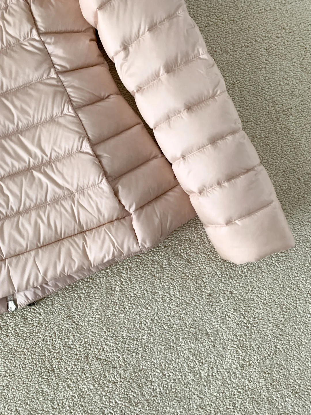 Куртки И Пуховики Женские Moncler 18922979