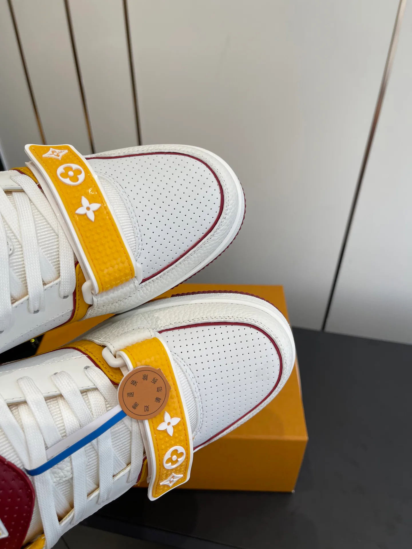 Кроссовки Женские Louis Vuitton 247265