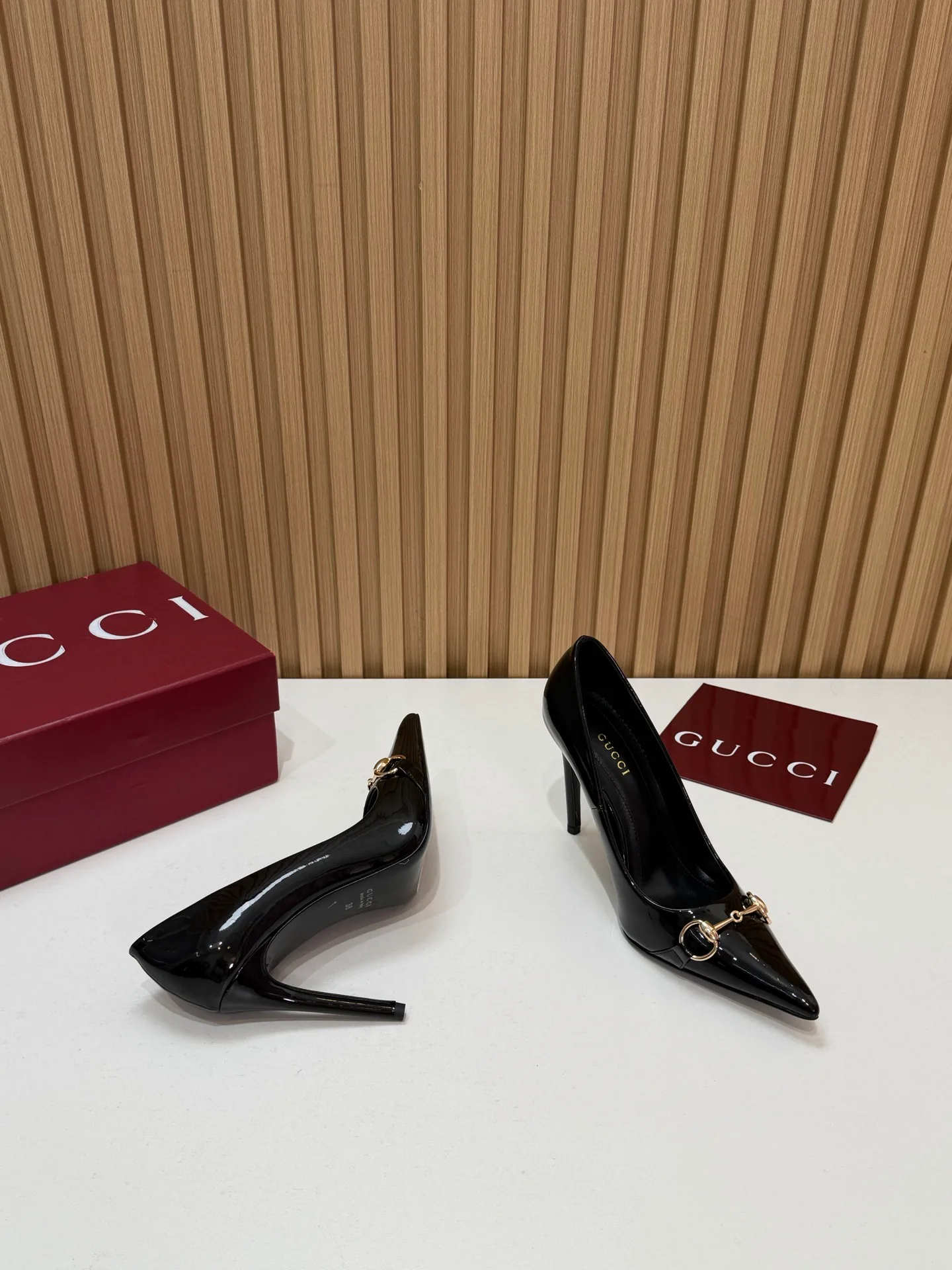 Туфли Женские Gucci 18245470
