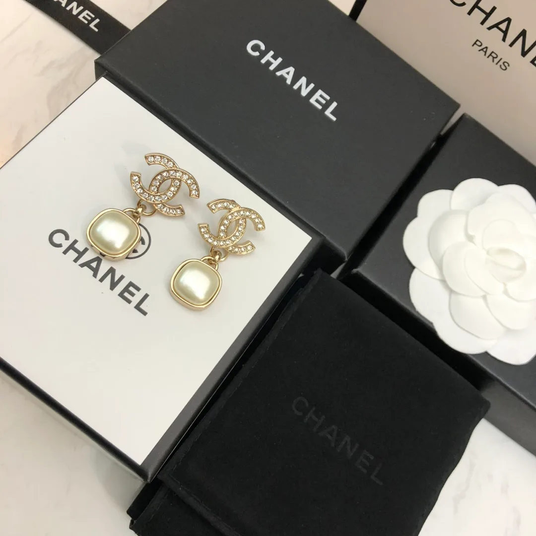 Бижутерия Chanel 17782084