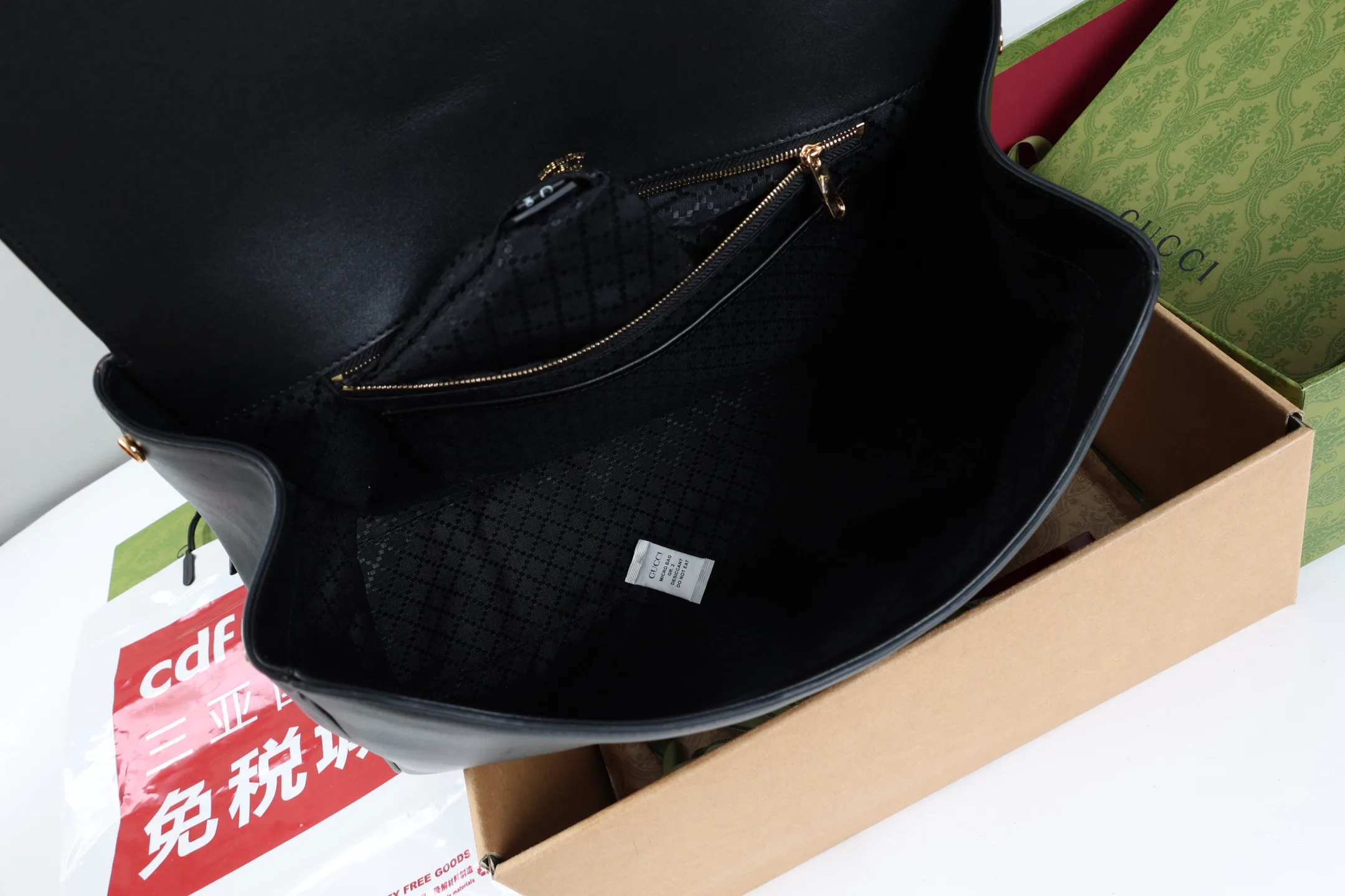 Классические Сумки Женские Gucci 17574150