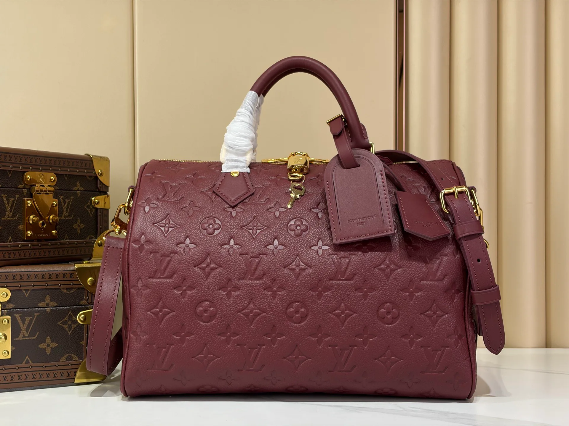 Классические Сумки Женские Louis Vuitton 18240296