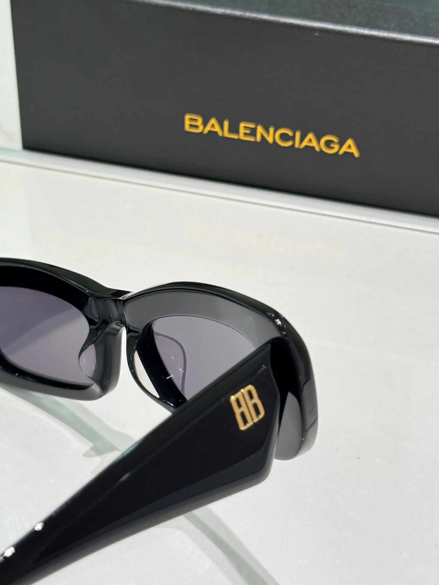 Очки Balenciaga 11431500
