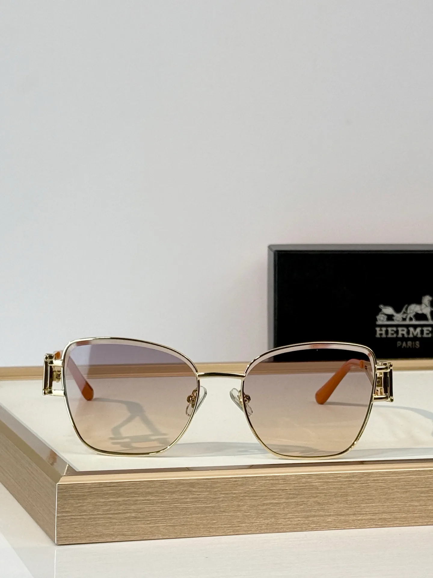 Очки Hermes 18117903