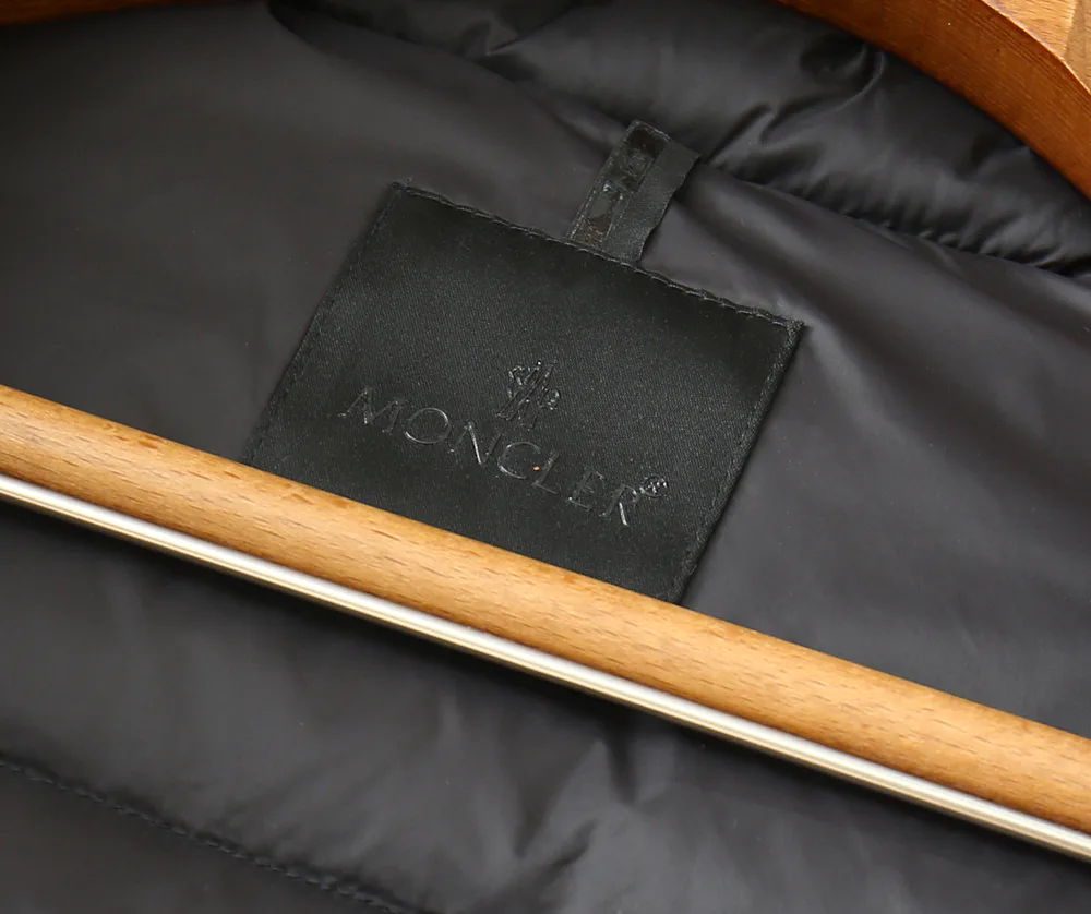 Жилеты Женские Moncler 18188864