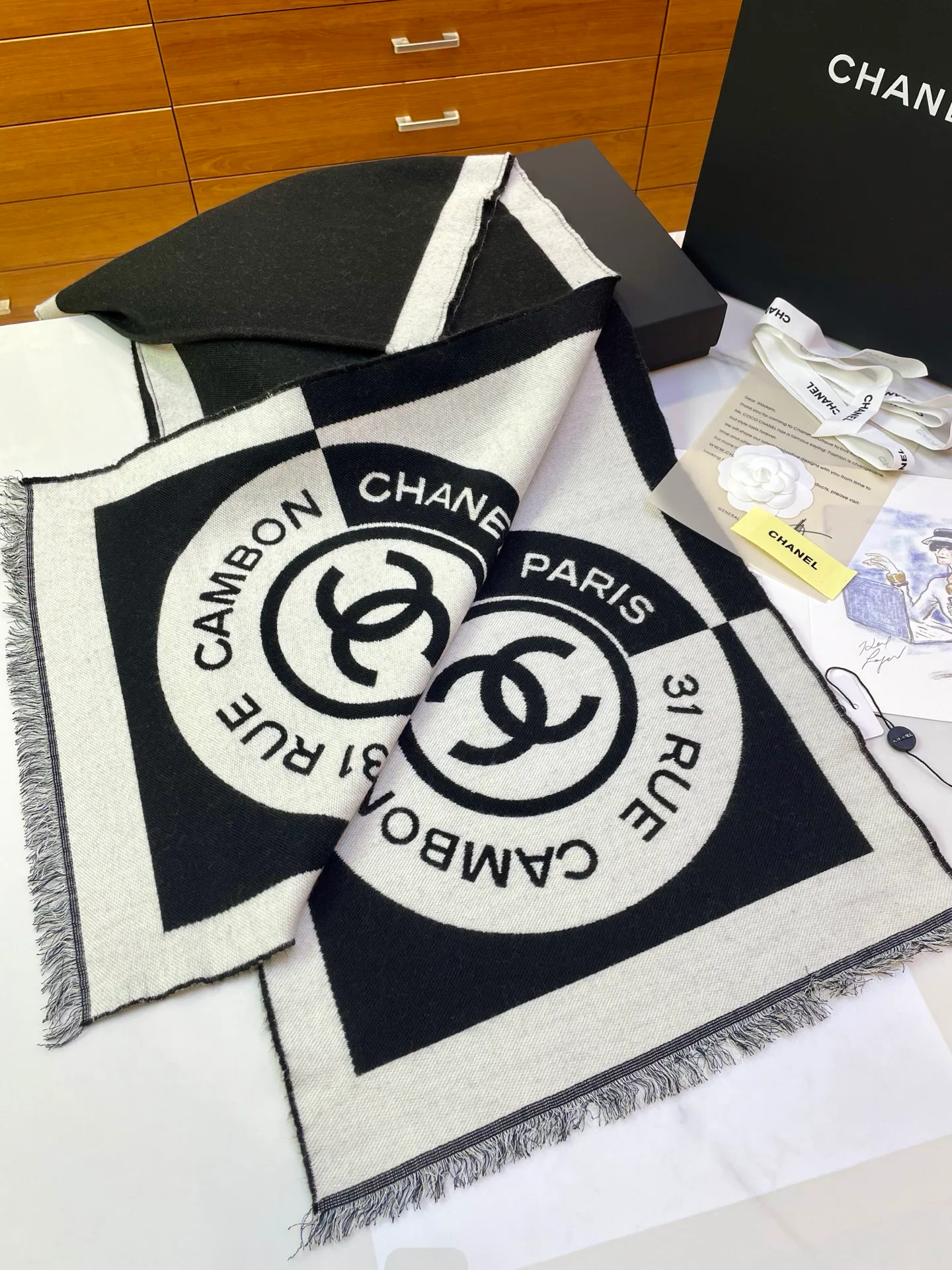 Шарфы Chanel 76808