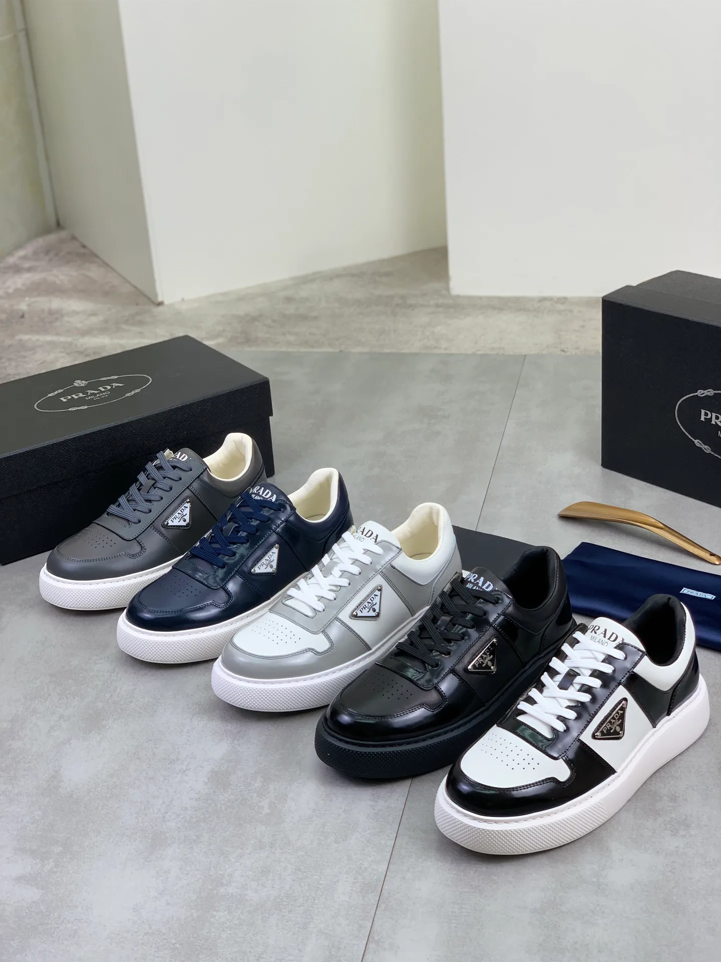 Кроссовки Мужские Prada 13428273