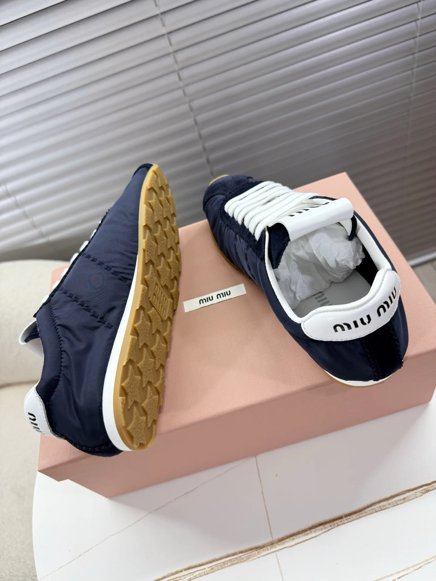 Кроссовки Женские Miu Miu 3742531