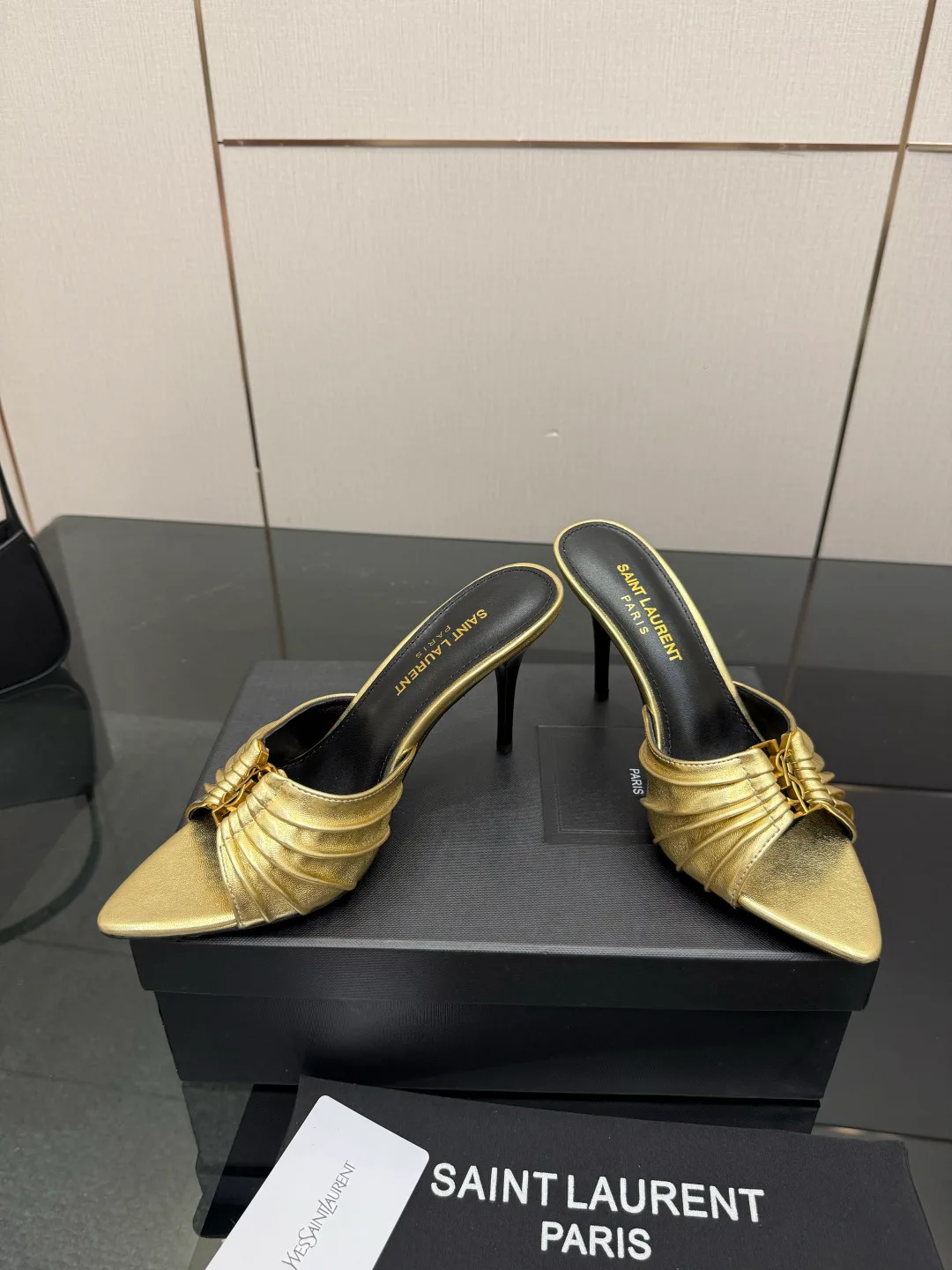 Босоножки Женские Saint Laurent 13164422