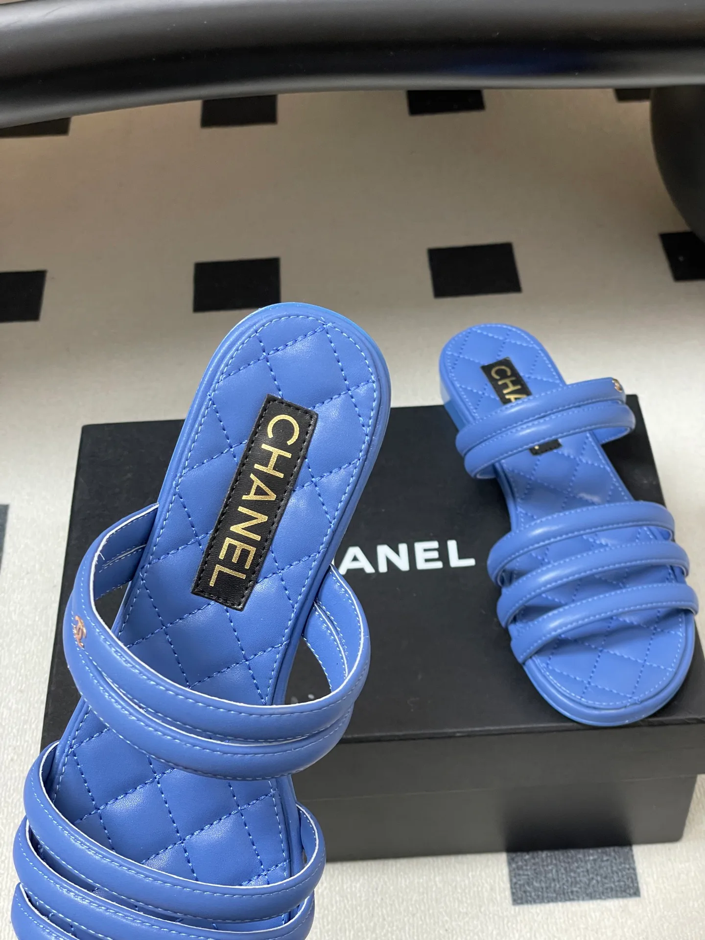 Шлепанцы Женские Chanel 374972