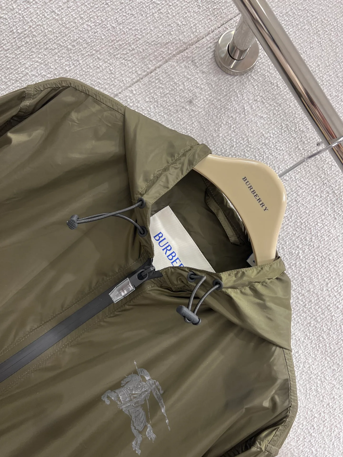 Куртки И Пуховики Женские Burberry 5416180