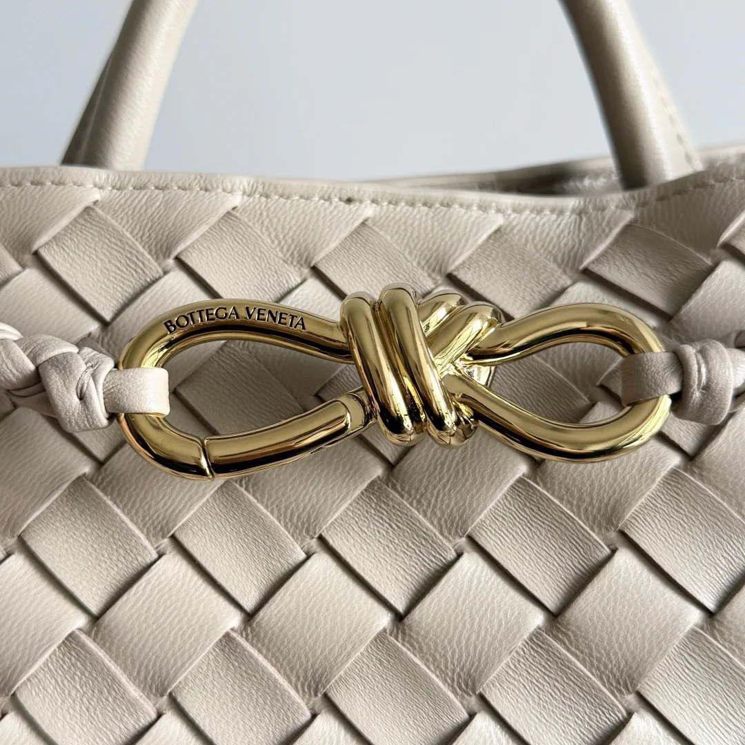 Классические Сумки Женские Bottega Veneta 17792039
