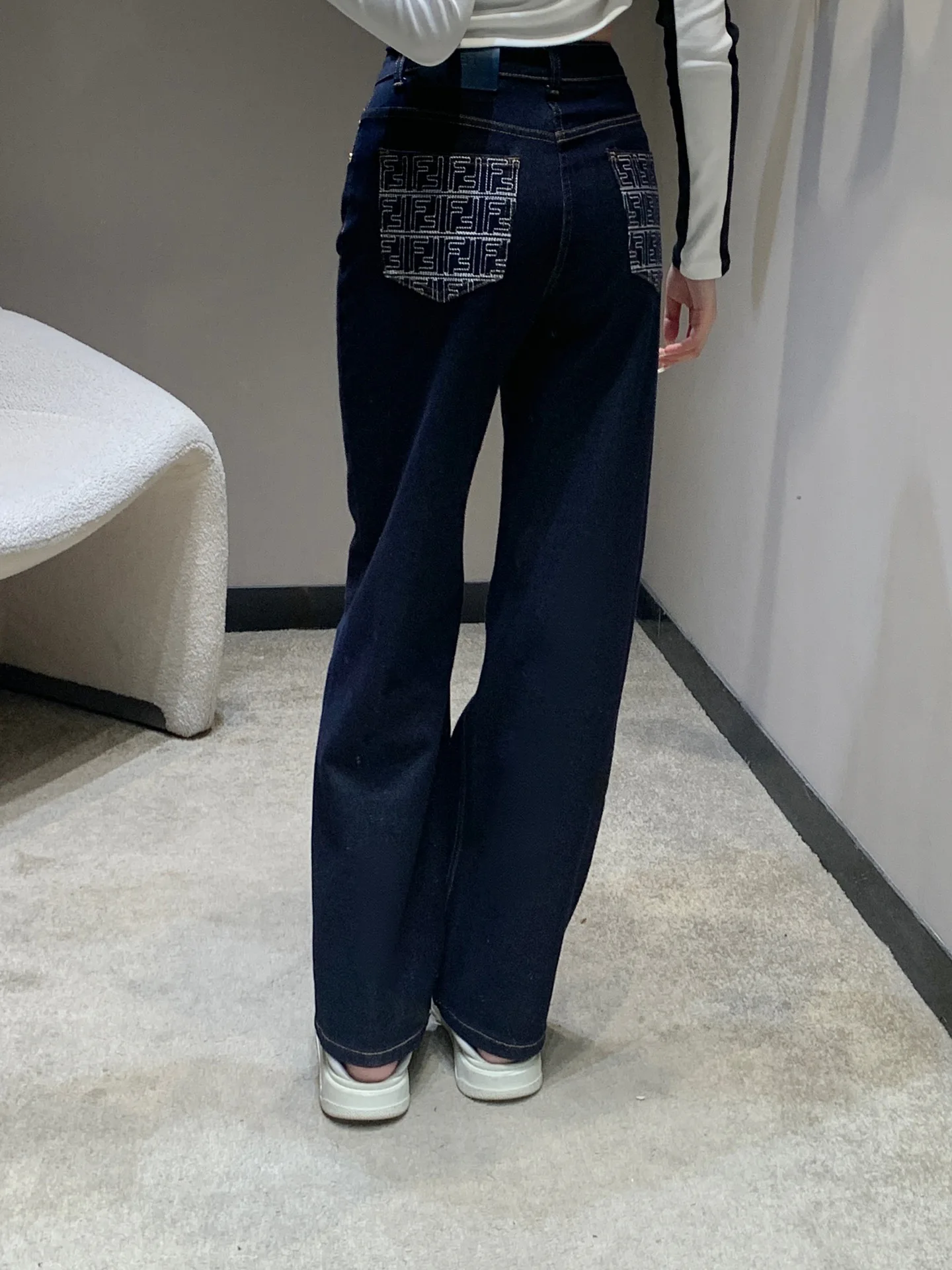 Джинсы Женские Fendi 856274