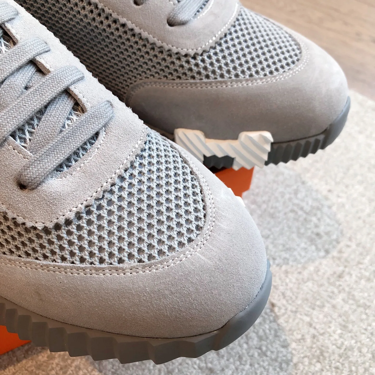 Кроссовки Женские Hermes 1154430