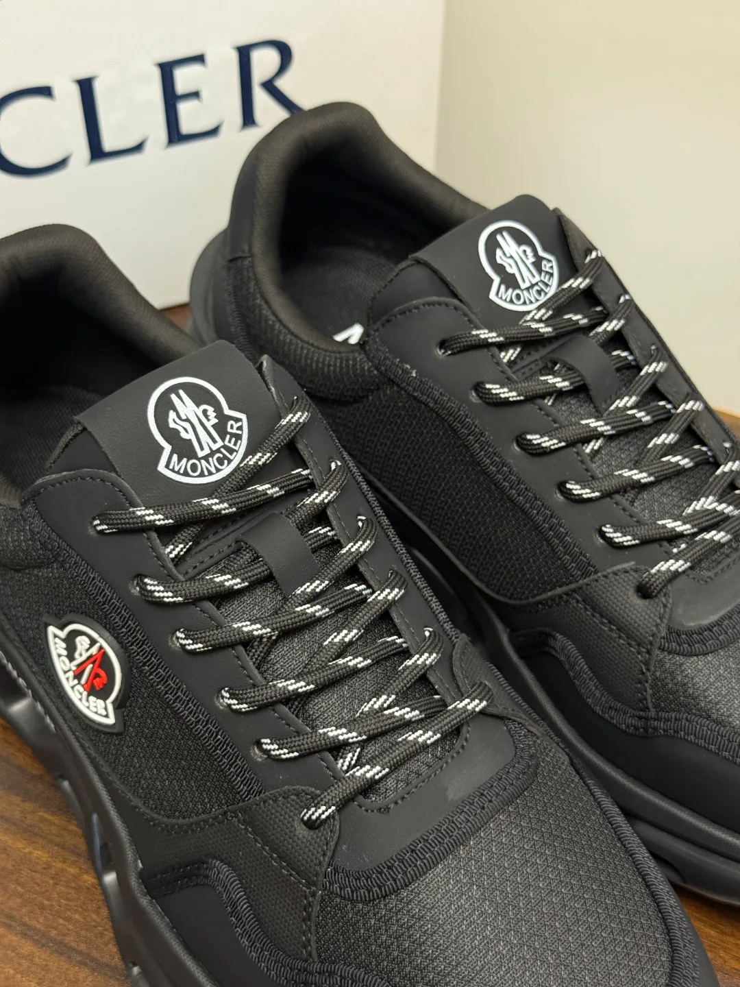 Кроссовки Мужские Moncler 19401691