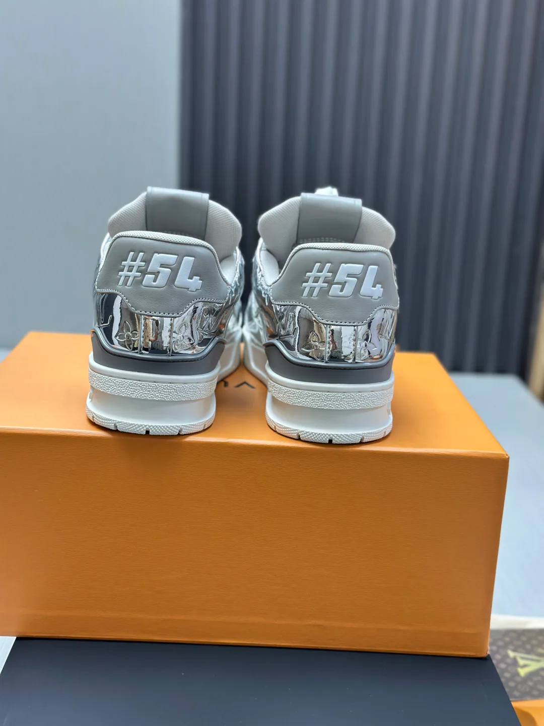 Кроссовки Женские Louis Vuitton 271934