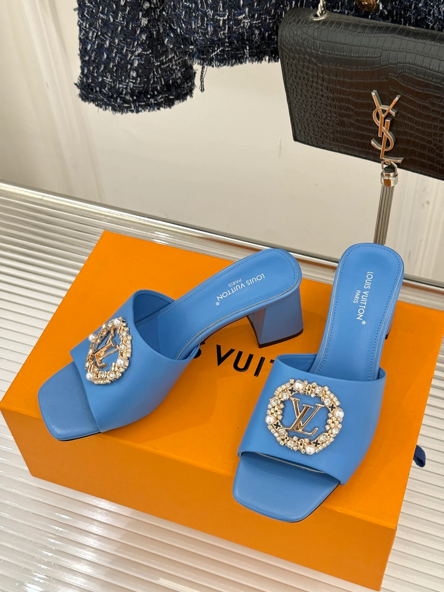 Босоножки Женские Louis Vuitton 2768107