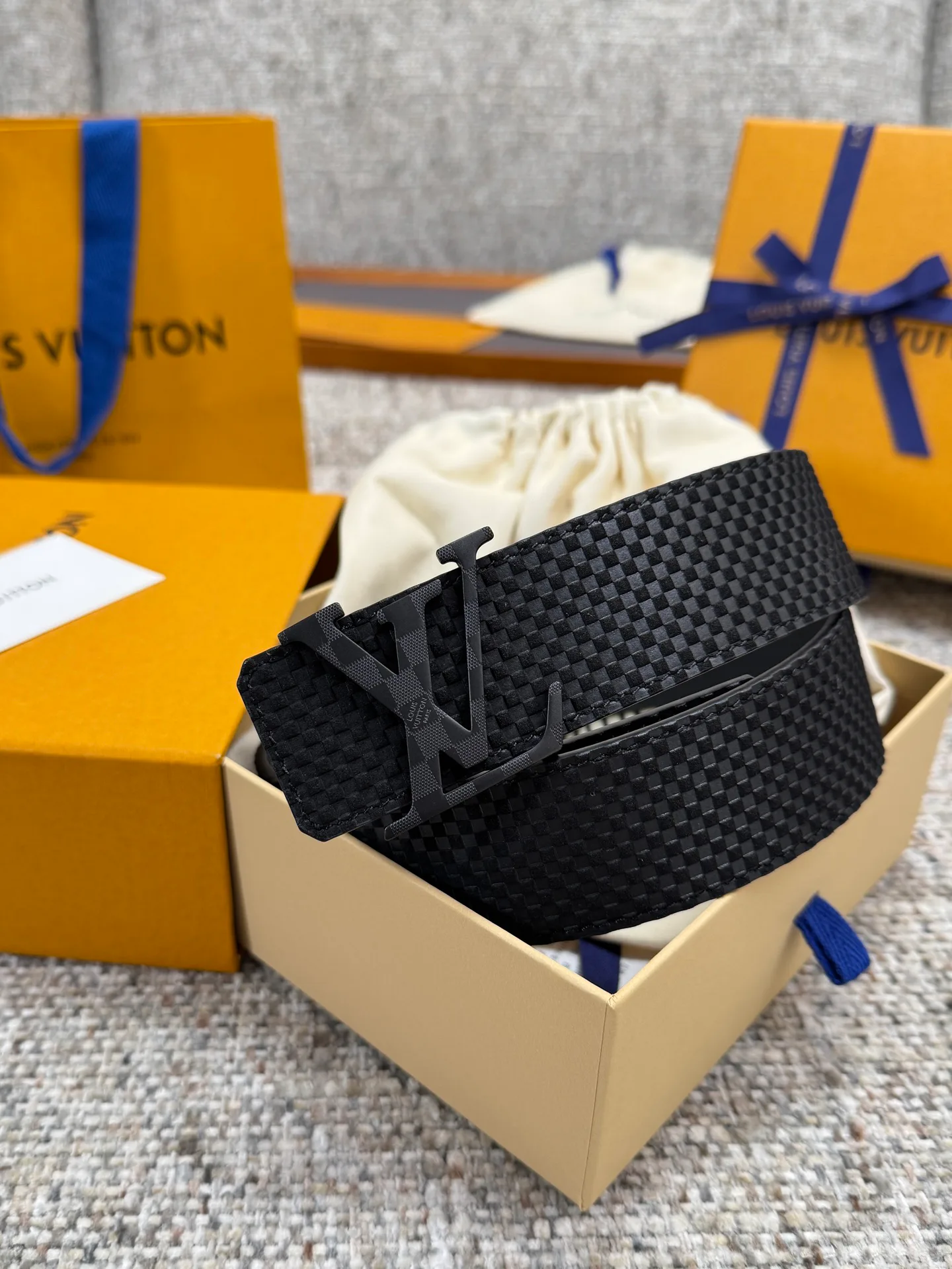 Ремни Louis Vuitton 11248586