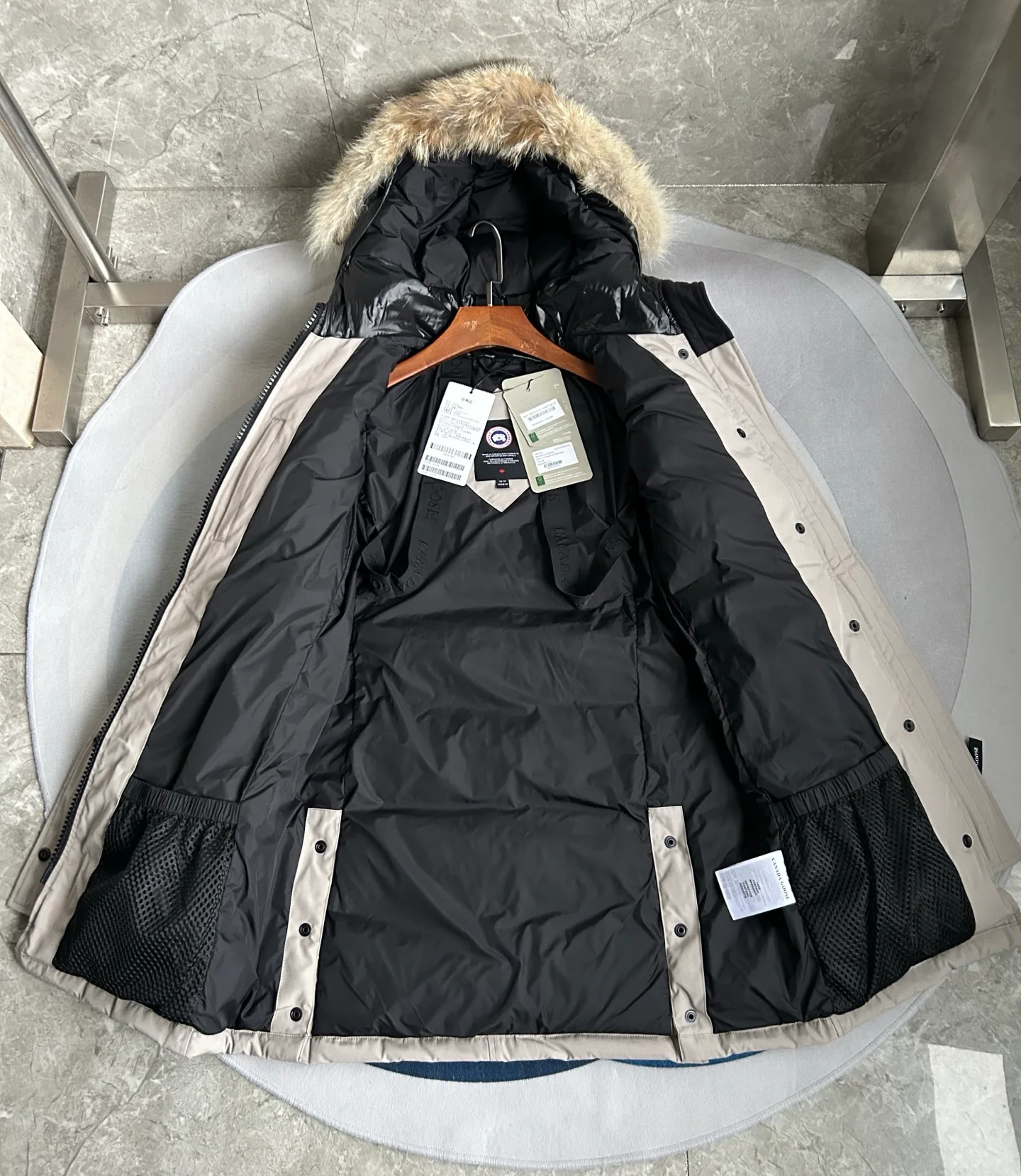 Куртки И Пуховики Женские Canada Goose 18007219
